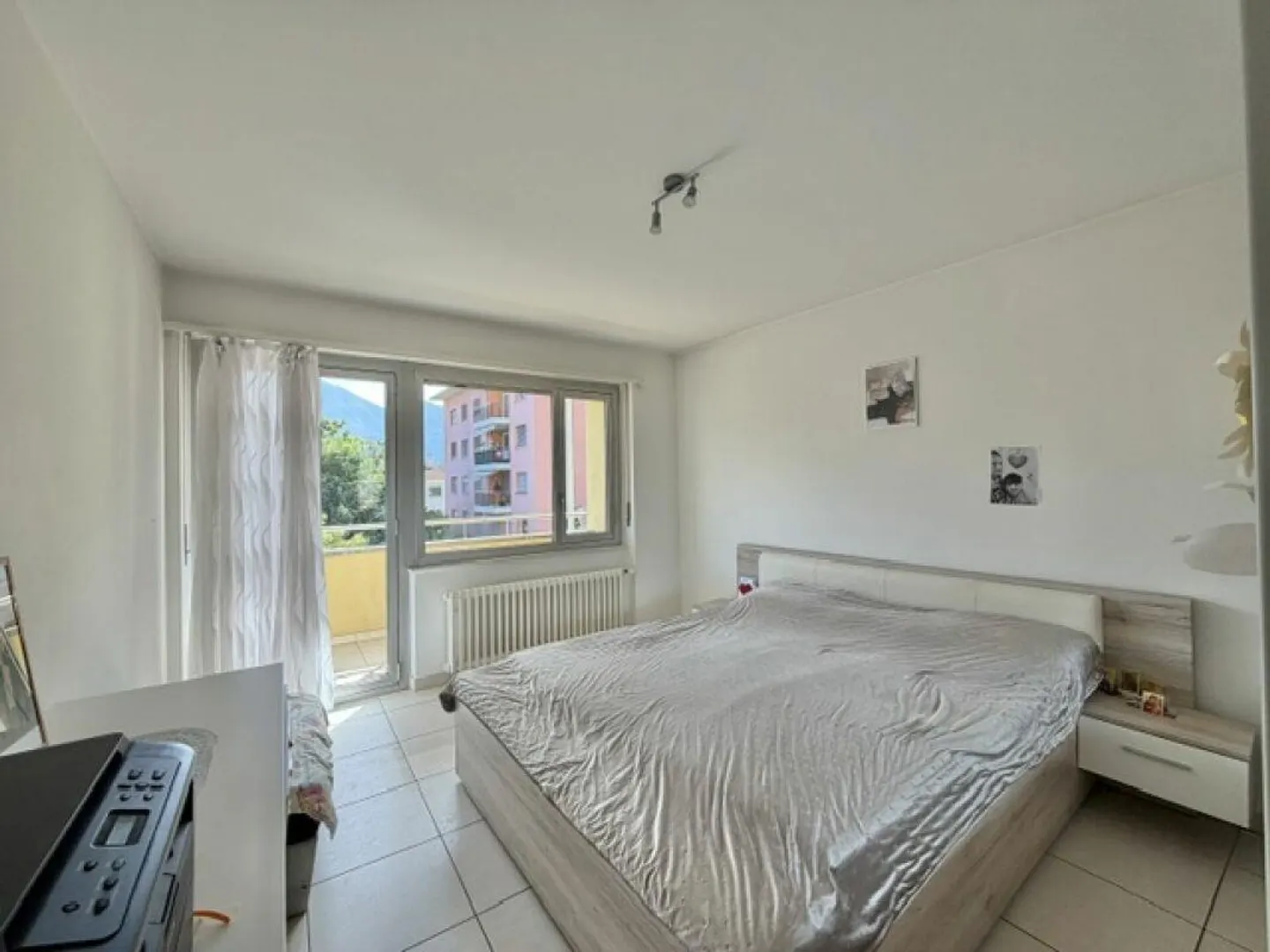 ZU VERKAUFEN IM ZENTRUM MINUSIO - 4.5 Zimmerwohnung auf der 1. Etage - Foto 11 di 15