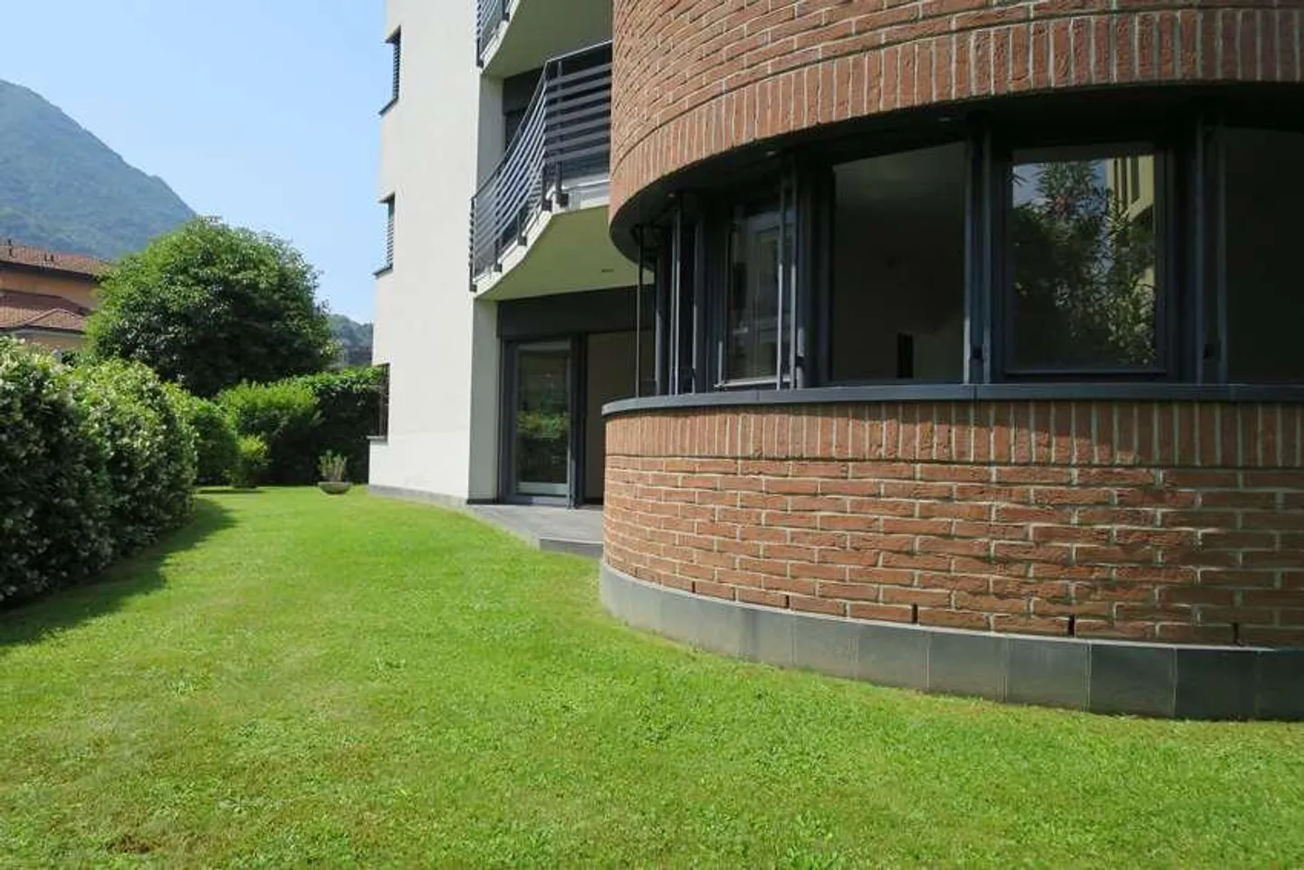 Appartamento speciale con giardino - Foto 9 di 13