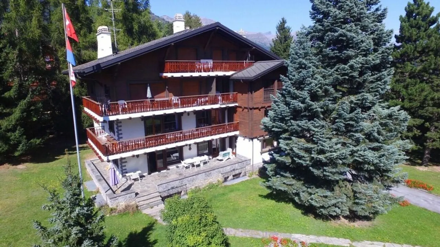 Appartement Duplex de Luxe à Crans-Montana - Photo 18 sur 18