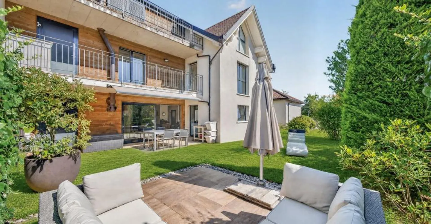 Appartement Duplex avec Jardin - Photo 1 sur 13