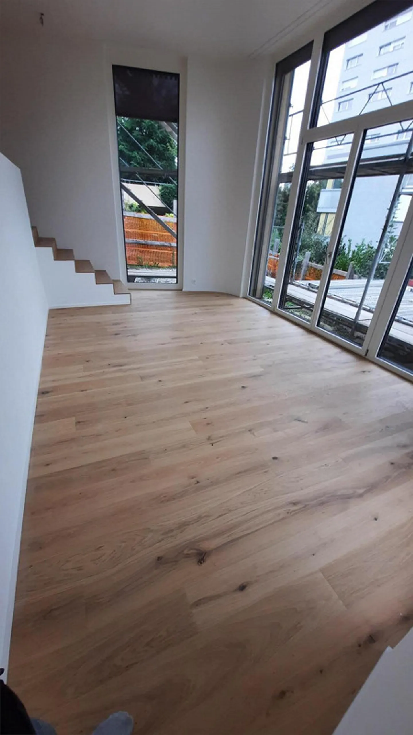 Moderno appartamento di 5 stanze con area giardino di 160 m2 - Foto 11 di 14