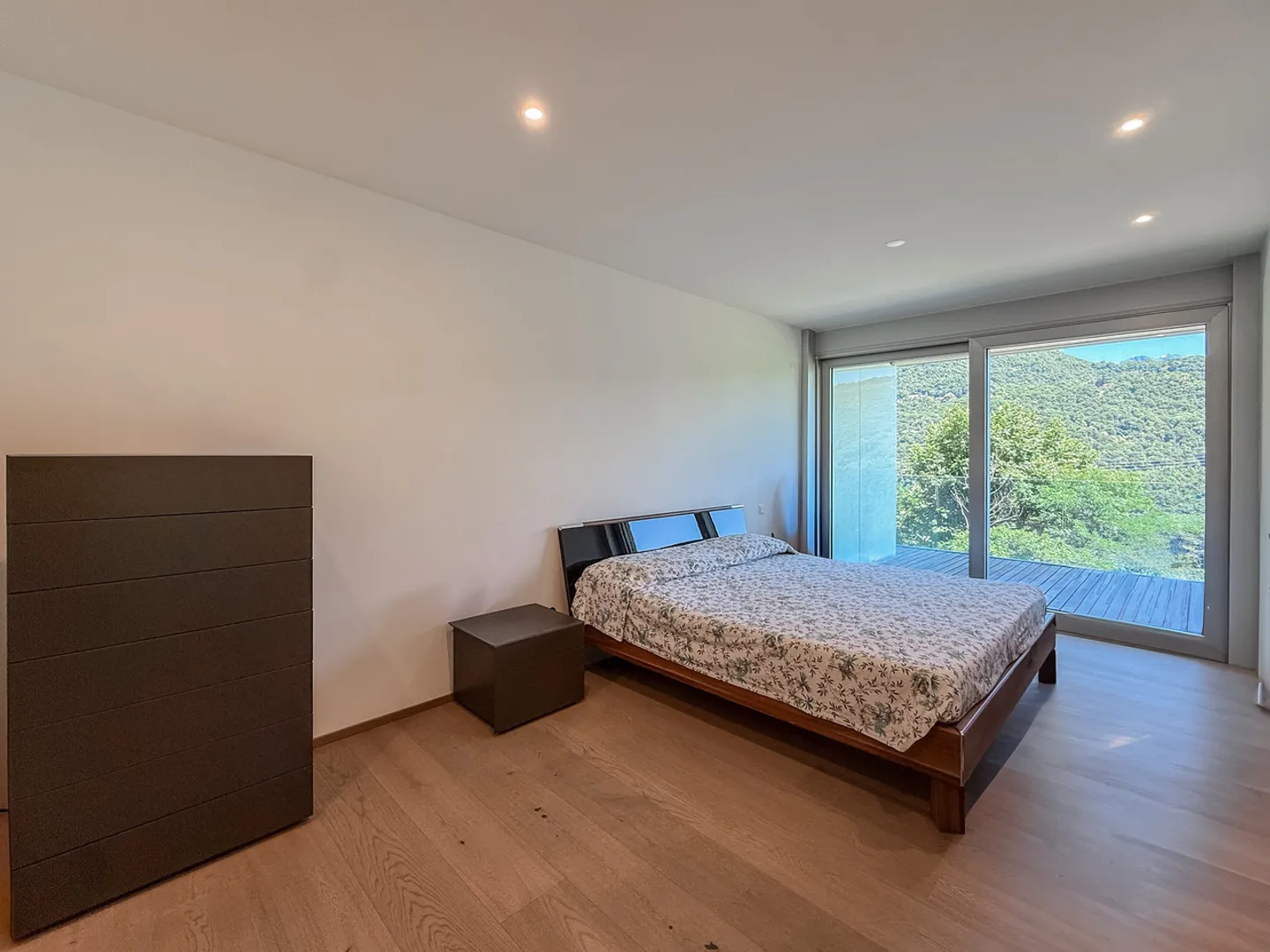 Apartment with Garden in Montagnola - Photo 5 of 12