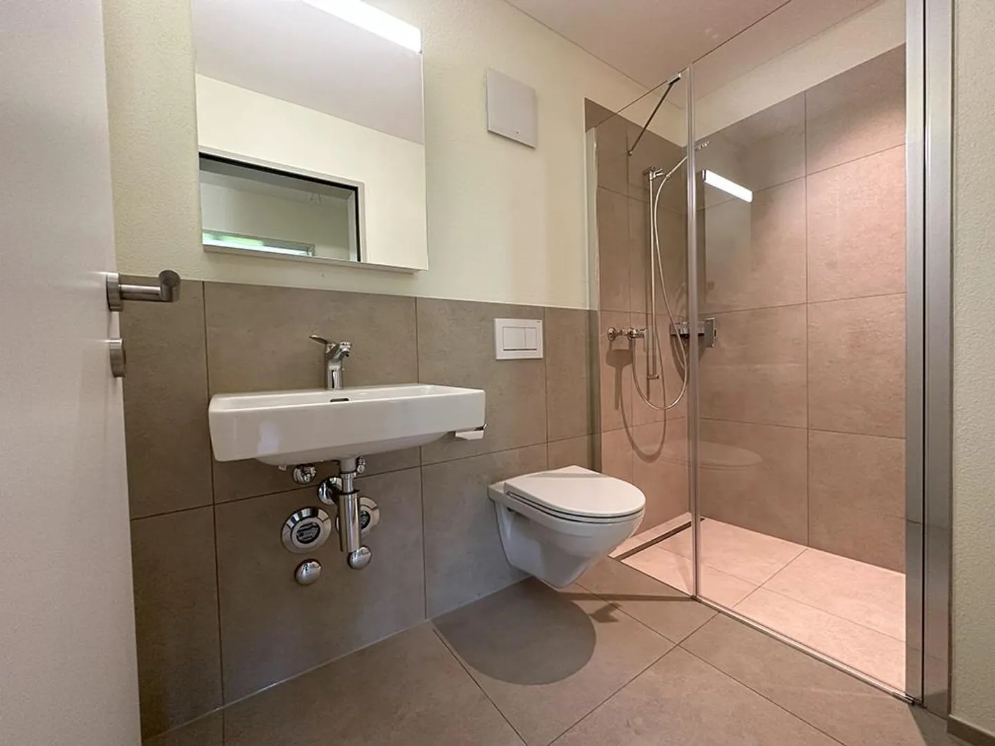 Arriver et se sentir chez soi - Appartement de 3,5 pièces dans la verdure - Photo 6 sur 10