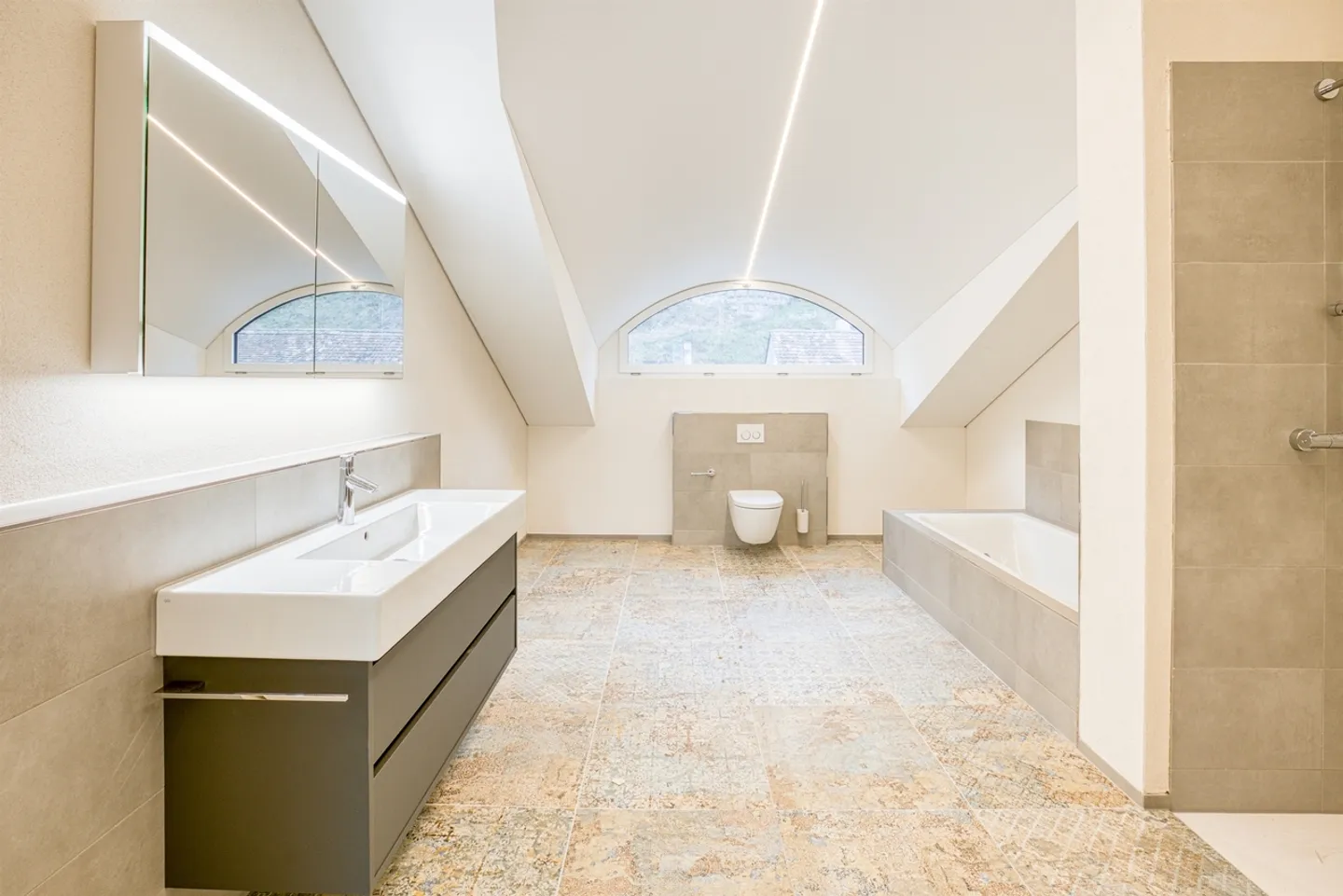 Exklusives Loft in Aarburg - Foto 6 von 13