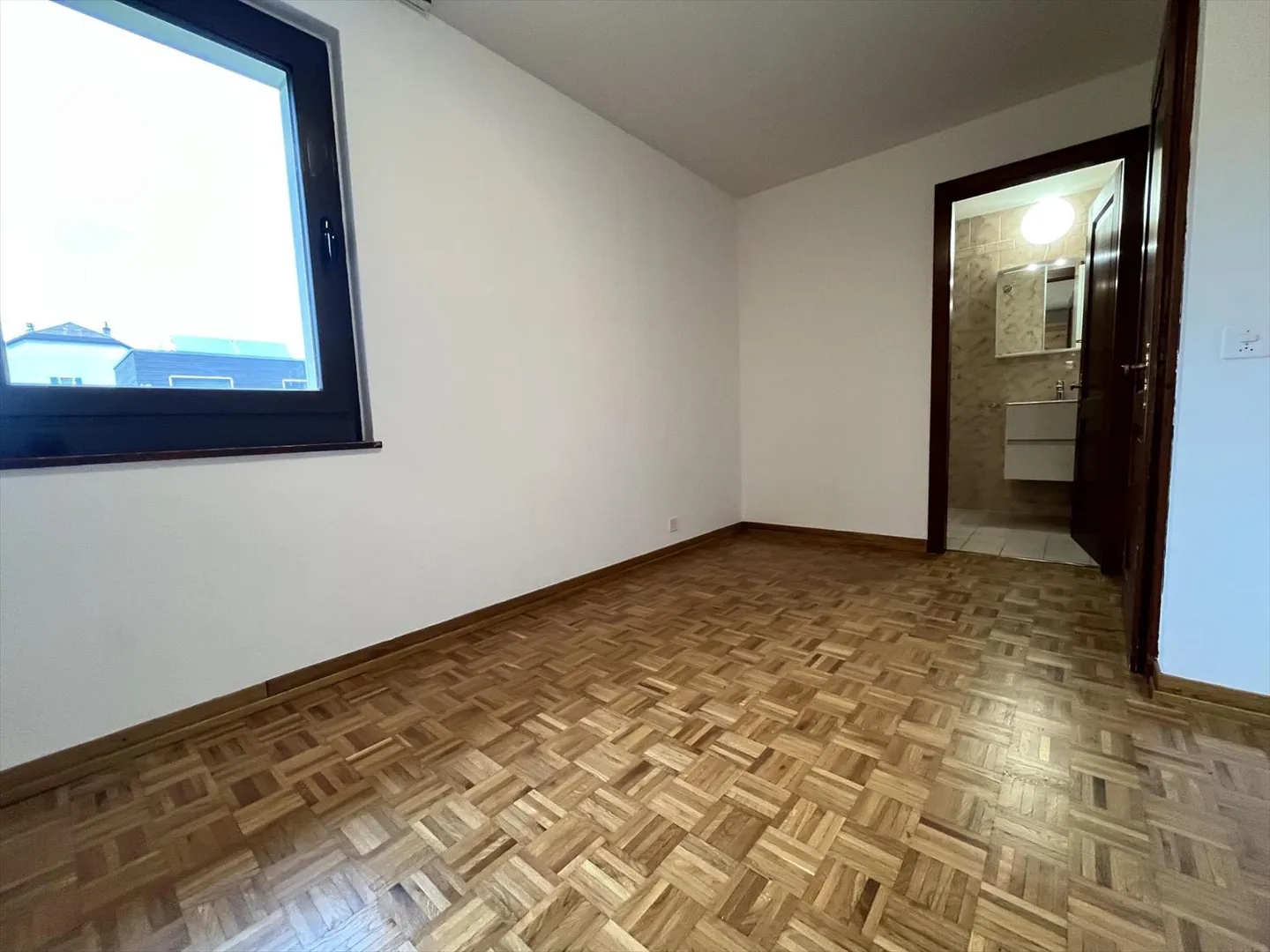 Affascinante Casa Semindipendente a Bellevue in Affitto - Foto 10 di 13
