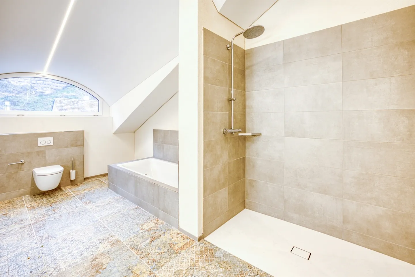 Exklusives Loft in Aarburg - Foto 7 von 13