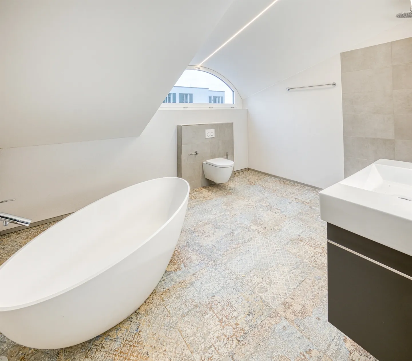 Exklusives Loft in Aarburg - Foto 8 von 13