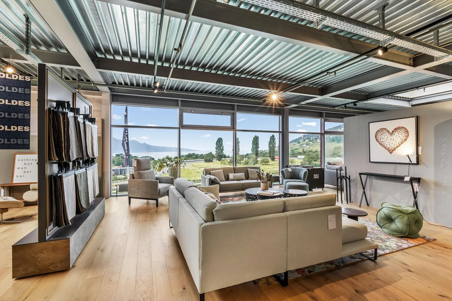 Commercial Space 1 Room - Photo 8 of 10