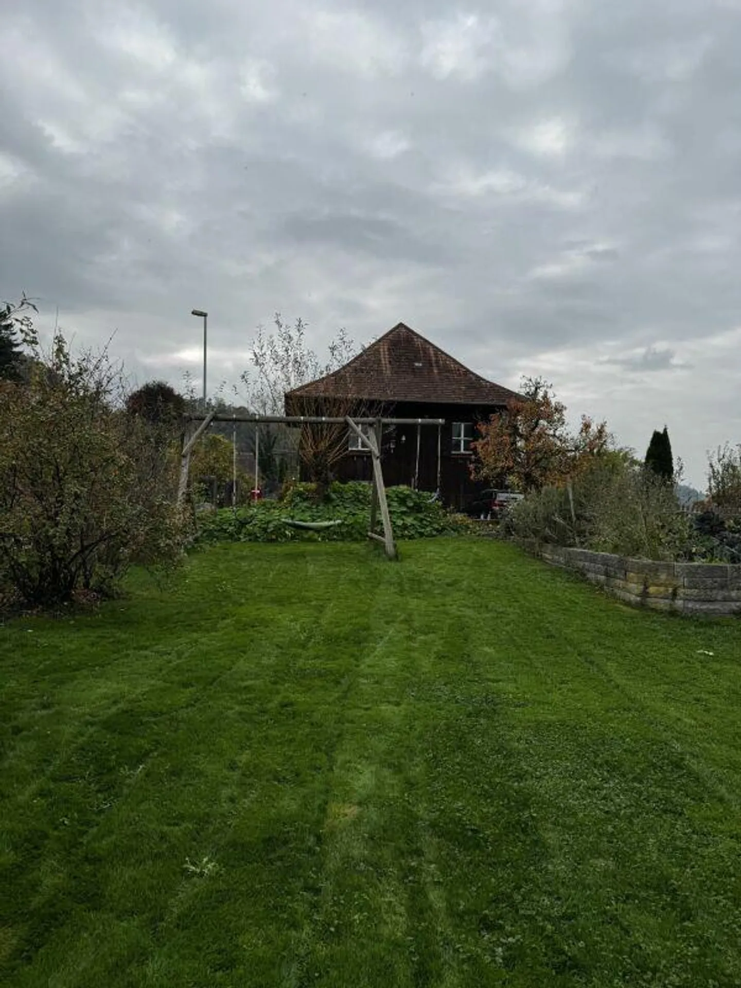 Einfamilienhaus mit Seesicht und Traumgarten (befristete Mietdauer ... - Foto 21 von 21