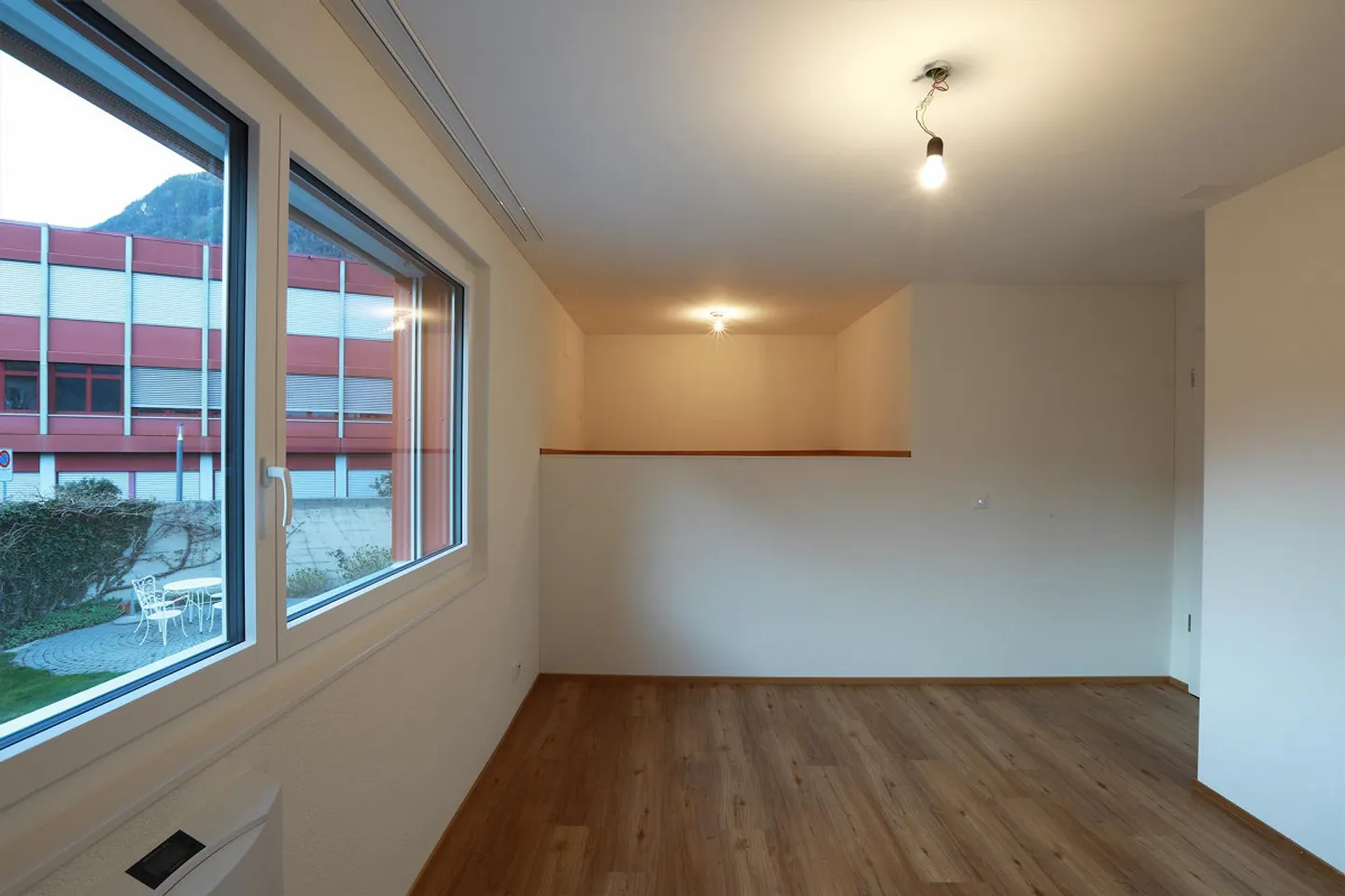 Vivere in modo individuale con vista panoramica sulle montagne - Foto 19 di 24