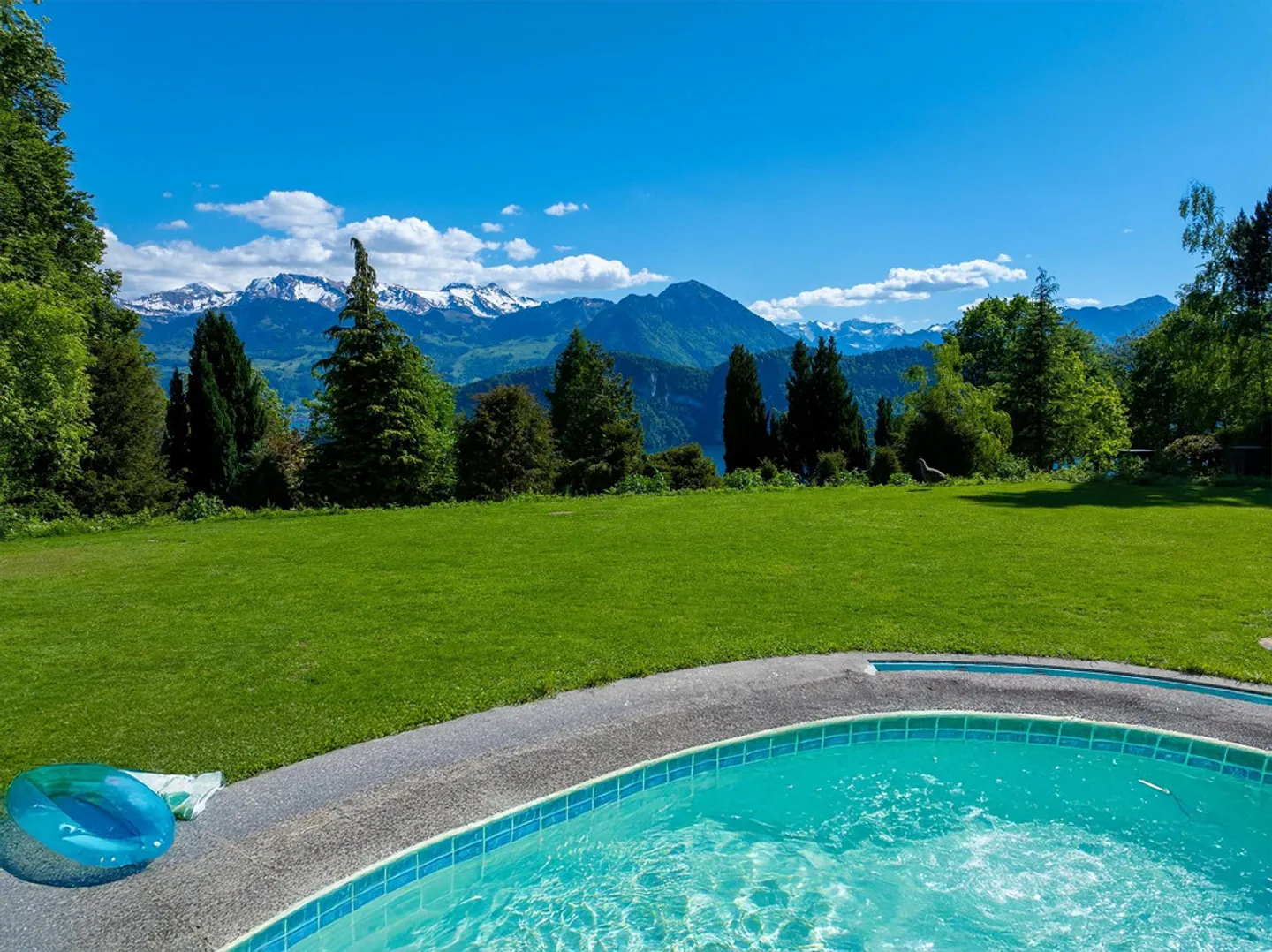 Un luogo come nessun altro - Rarità di casa di campagna sopra Weggis - Foto 4 di 10