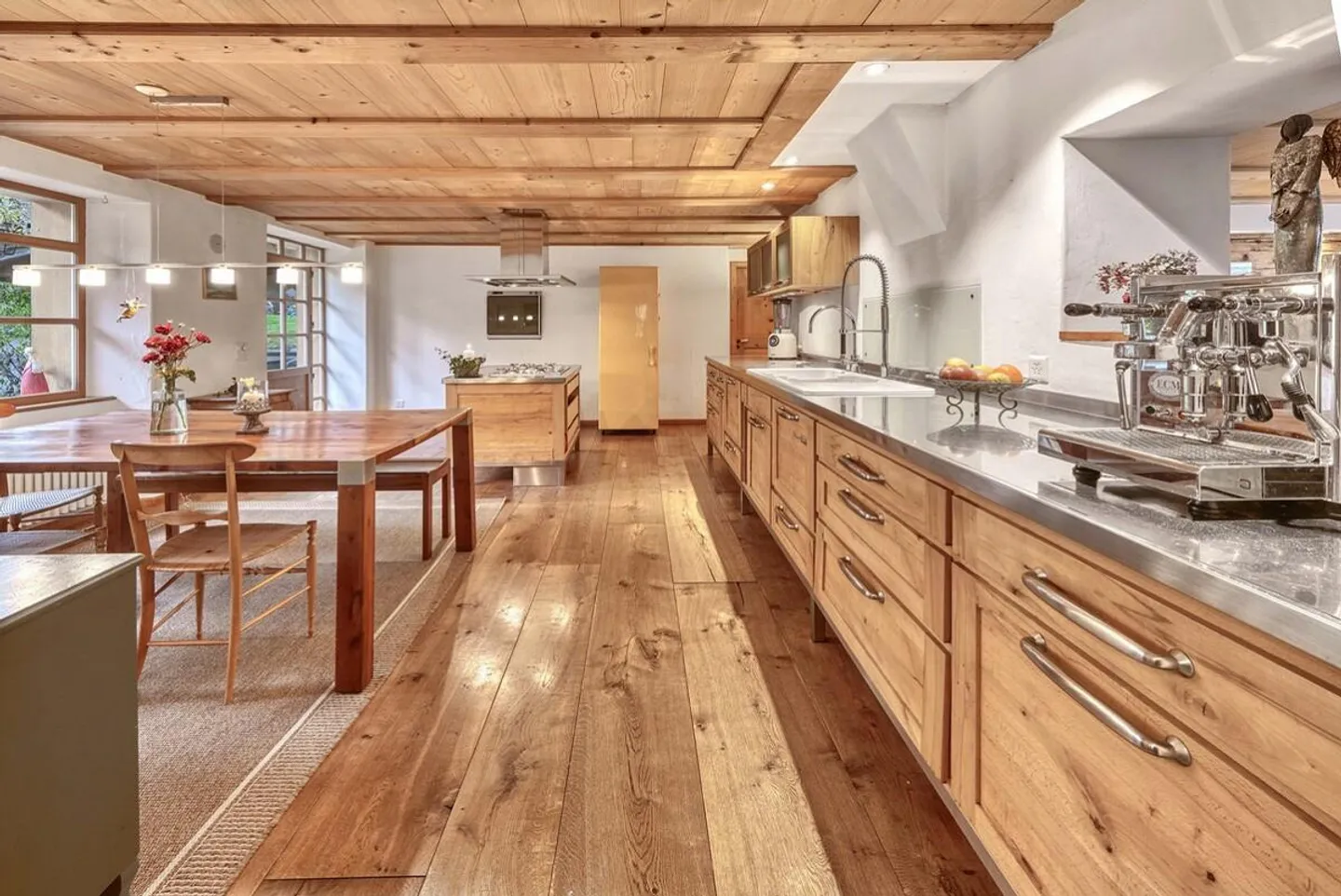 Un luogo come nessun altro - Rarità di casa di campagna sopra Weggis - Foto 5 di 10