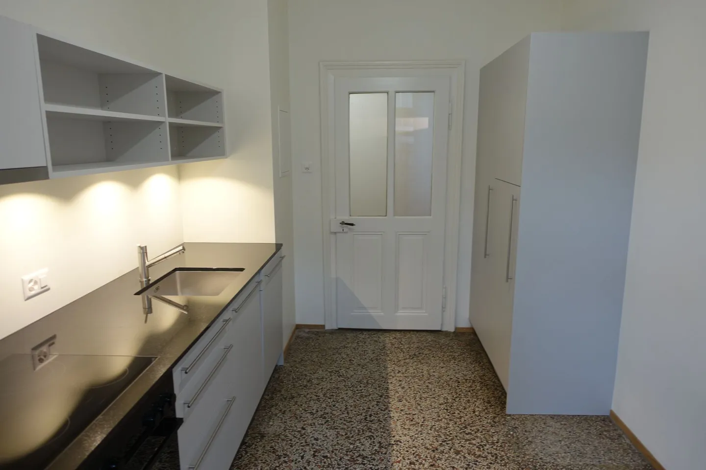 3-room apartment in Basel - Photo 2 of 9