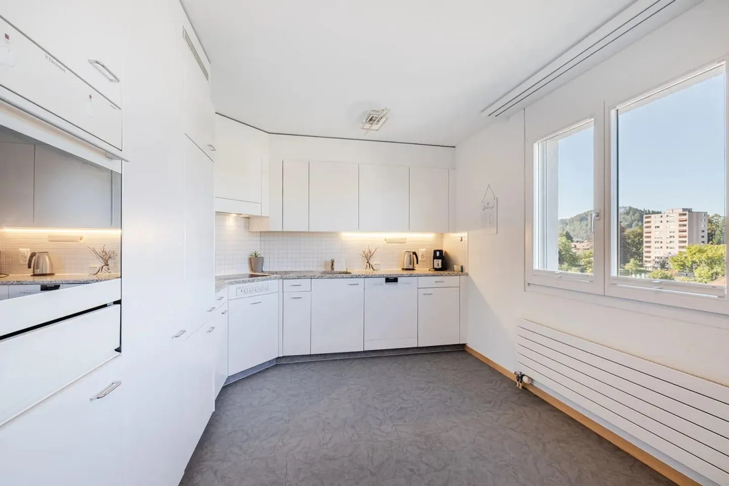 Helle 3.5-Zimmer-Wohnung mit Balkon - Foto 7 von 13