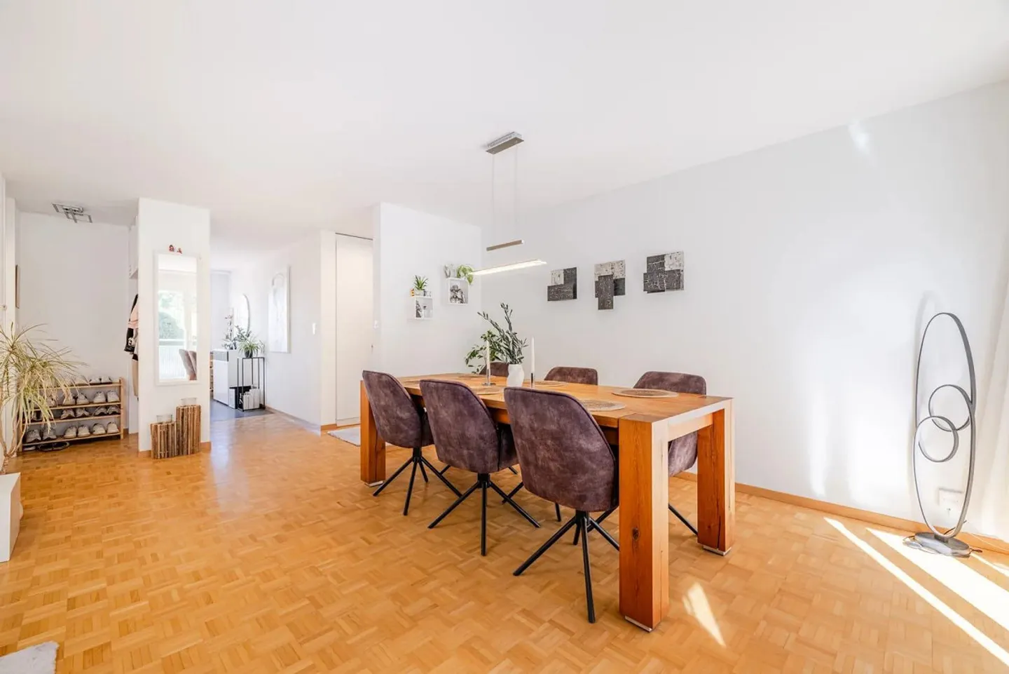 Helle 3.5-Zimmer-Wohnung mit Balkon - Foto 5 von 13