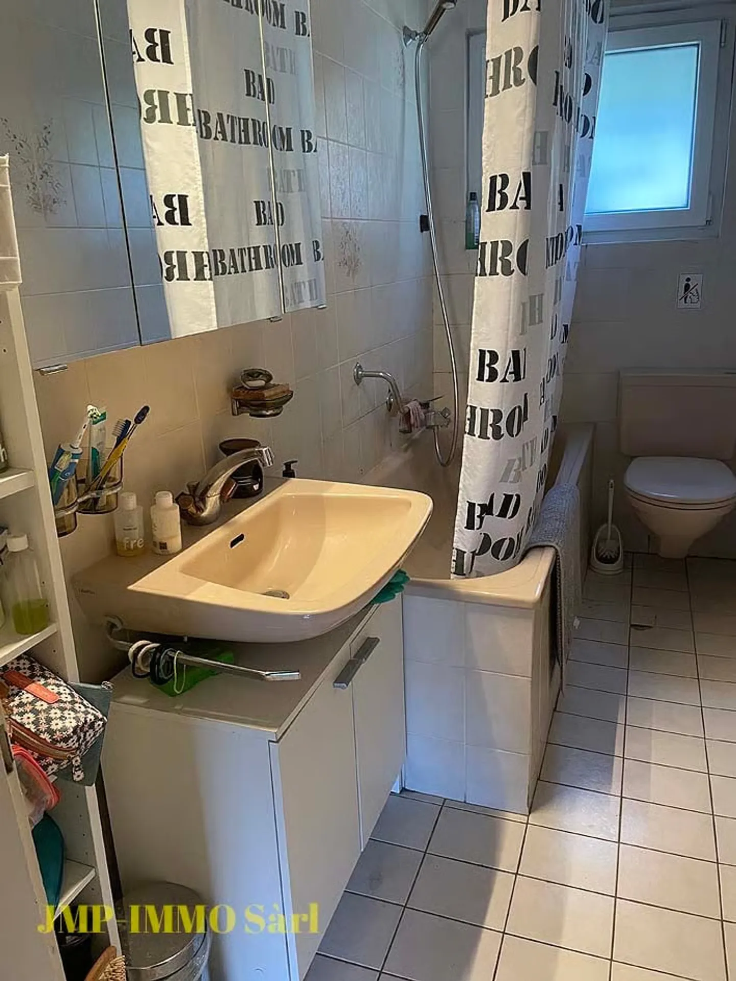 À saisir maison villageoise à rénover avec vue et ensoleillement - Foto 13 di 24