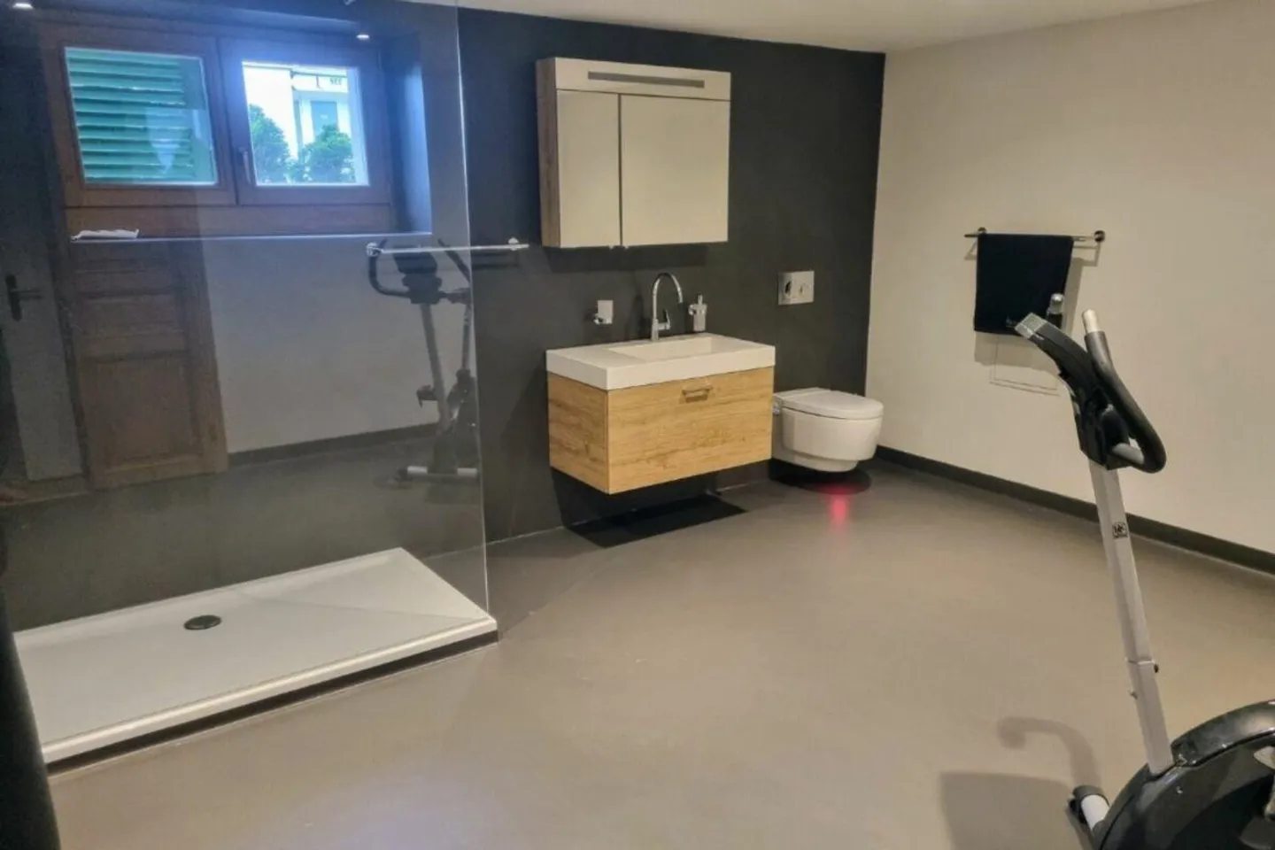 Direkt am Thunersee - Wohnen, Arbeiten und Entspannen in absoluter ... - Foto 6 von 13