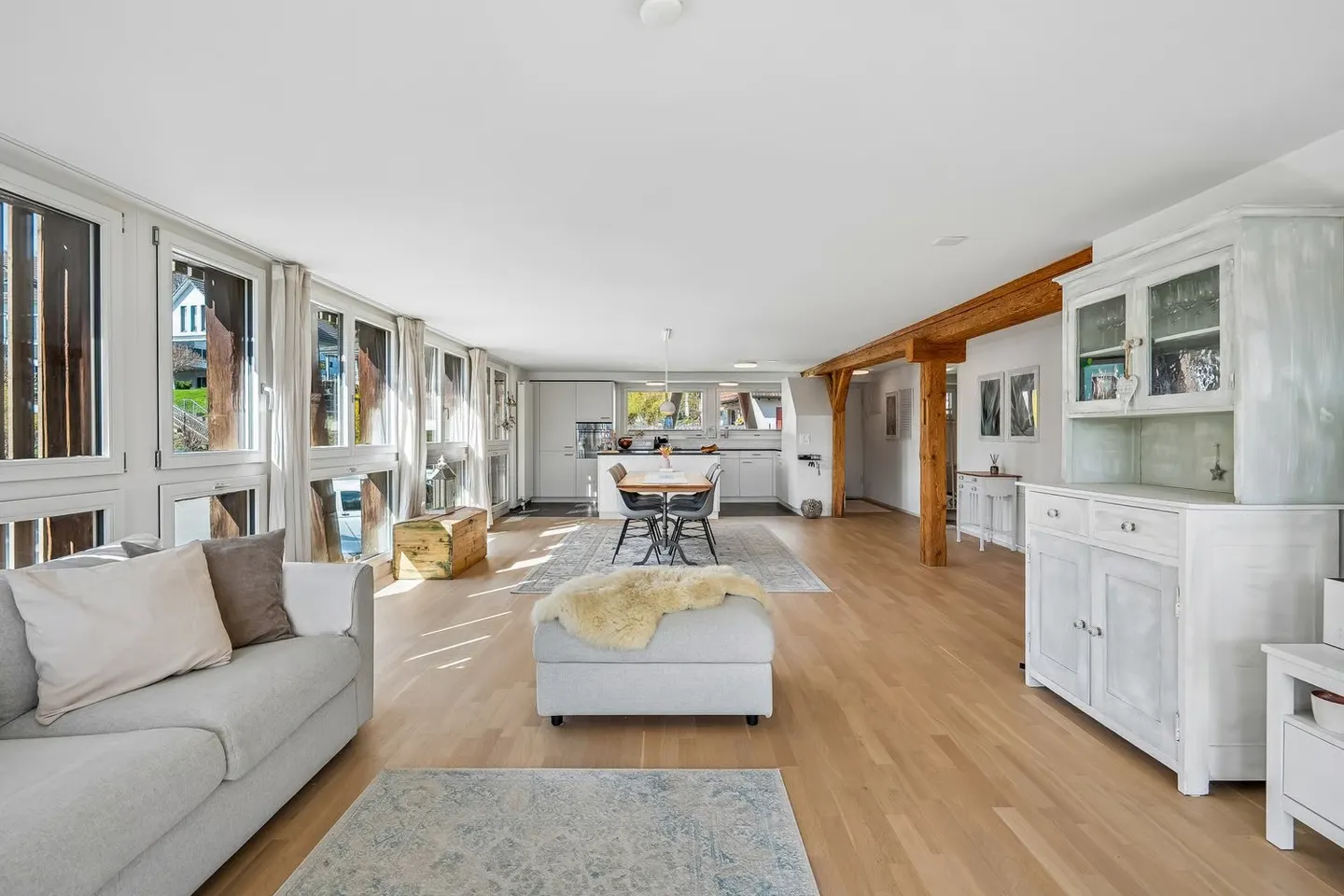 Limited until 30.11.2027 – modern 3.5-room apartment with terrace - Photo 1 of 15