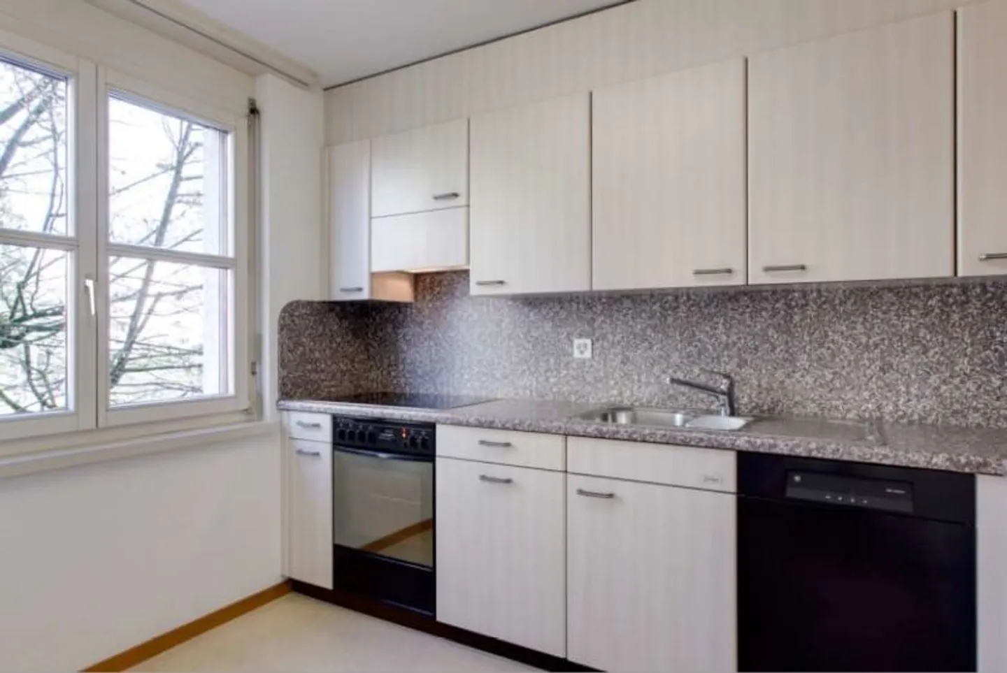 Affittiamo questo bell'appartamento di 4,5 stanze a Wülflingen - Foto 5 di 6