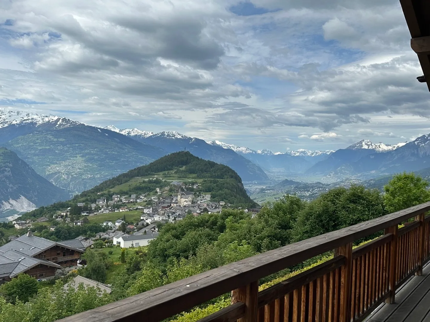 Magnifico chalet sulle alture di Lens - Foto 17 di 17