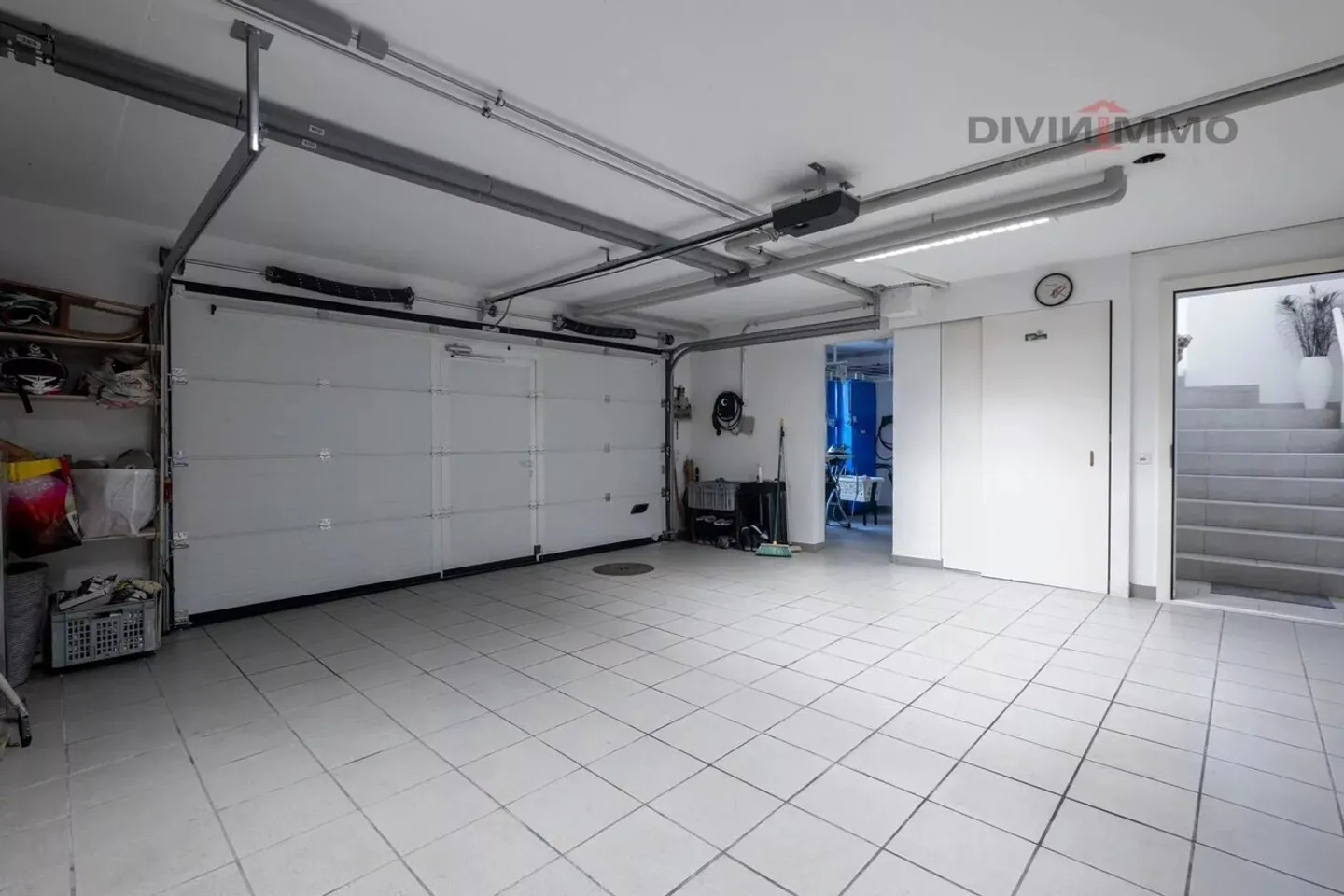 Schöne 5,5-Zimmer-Villa mit einem Zimmer/Schlafzimmer mit Küche - Foto 13 von 13