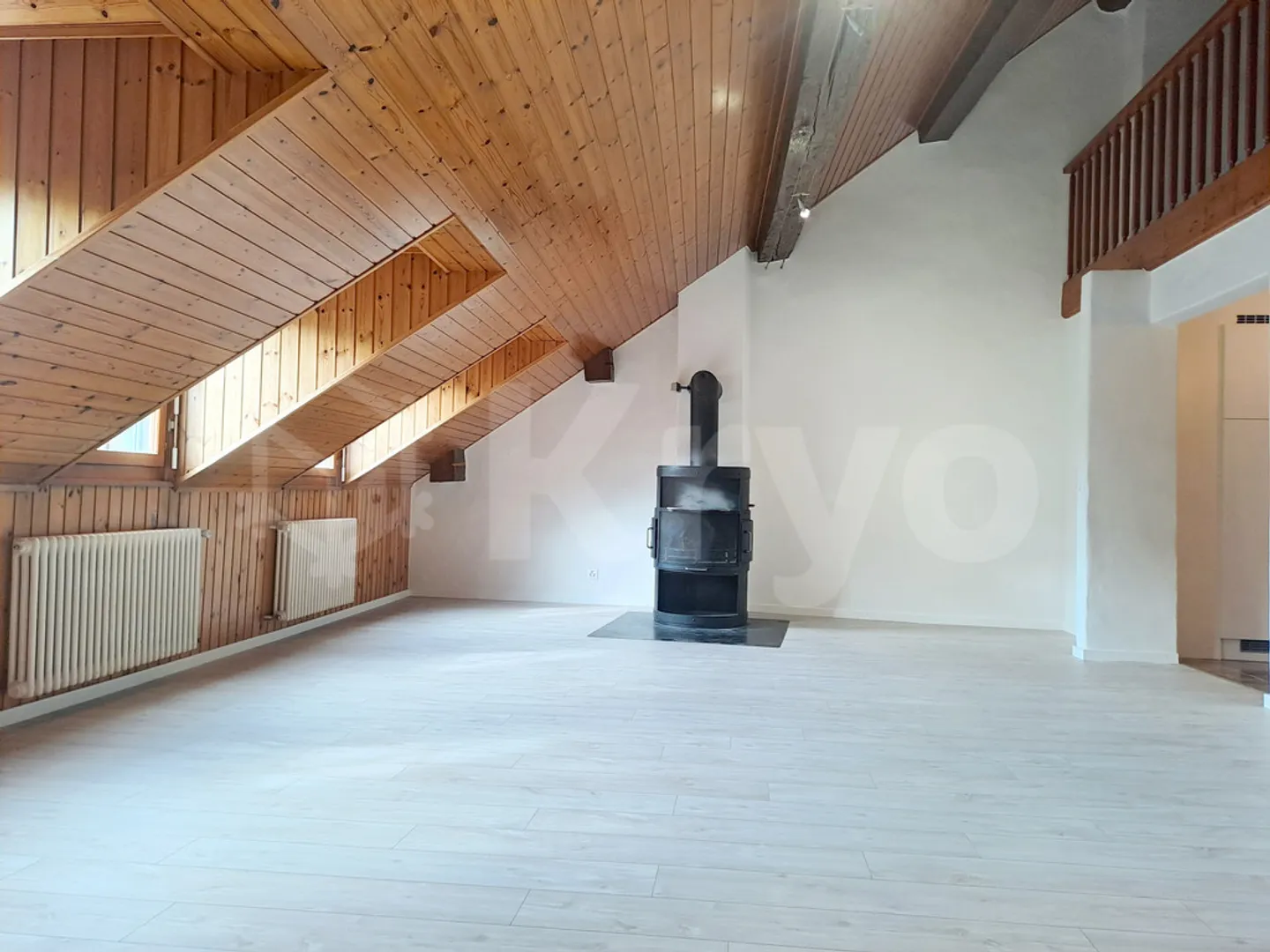 Charmante Wohnung in Yverdon - Foto 1 von 7