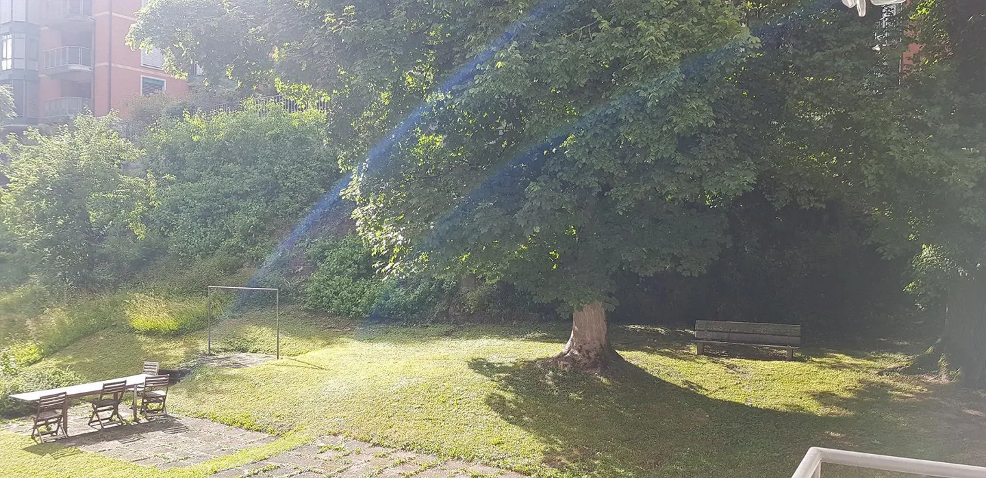 Appartement 3.5 pièces, très central et pourtant situé au calme - Photo 12 sur 14