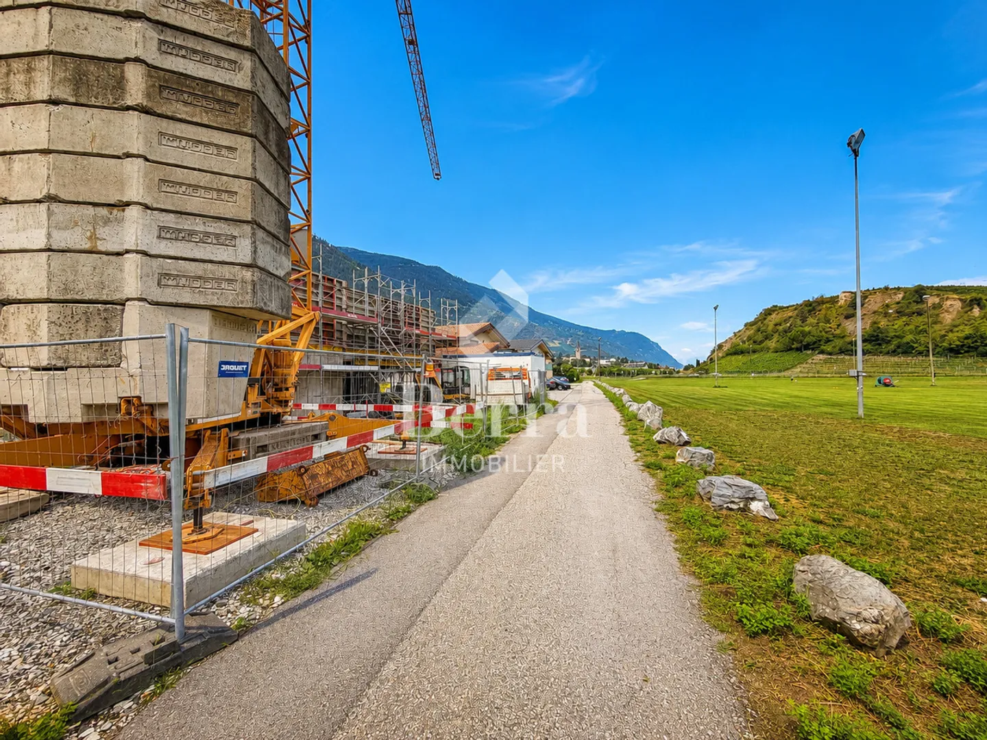 Neues Doppelhaus in Chalais - Foto 9 von 12