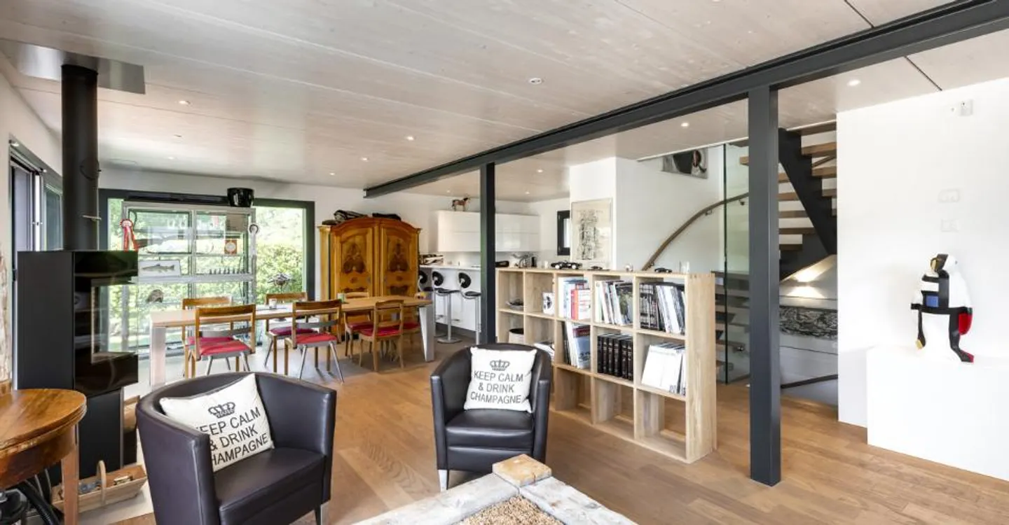 Zeitgenössische Villa mit 4,5 Zimmern, die sich zur Landschaft öffnet - Foto 7 von 13