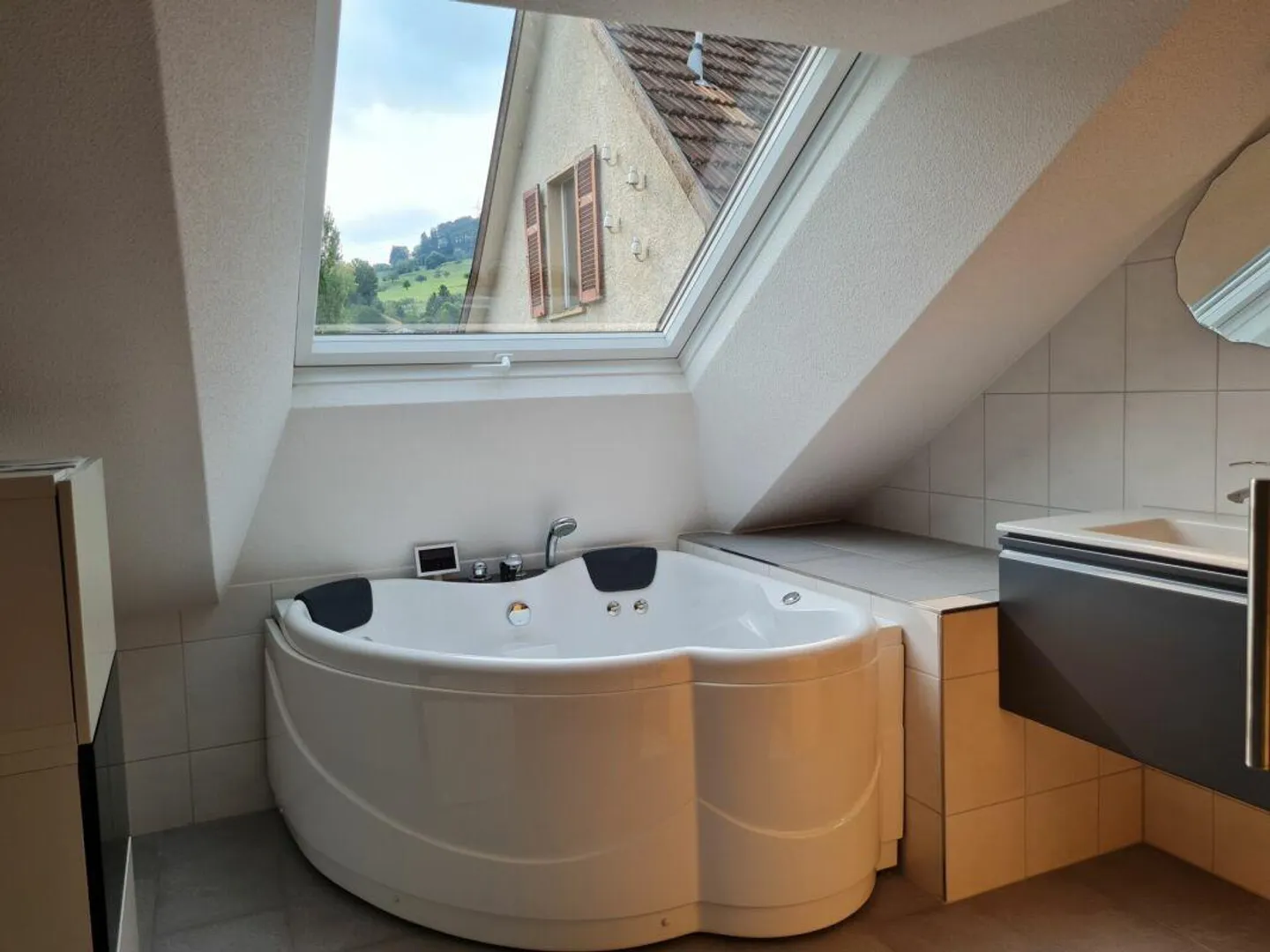 3.5 Room Maisonette Apartment - Photo 10 of 13