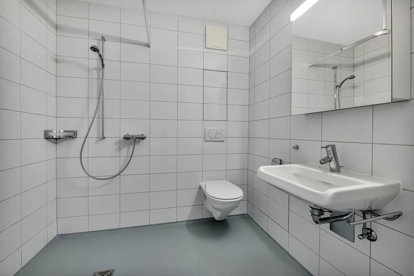 Appartamento moderno con bella vista panoramica in una posizione soleggiata - Foto 4 di 6