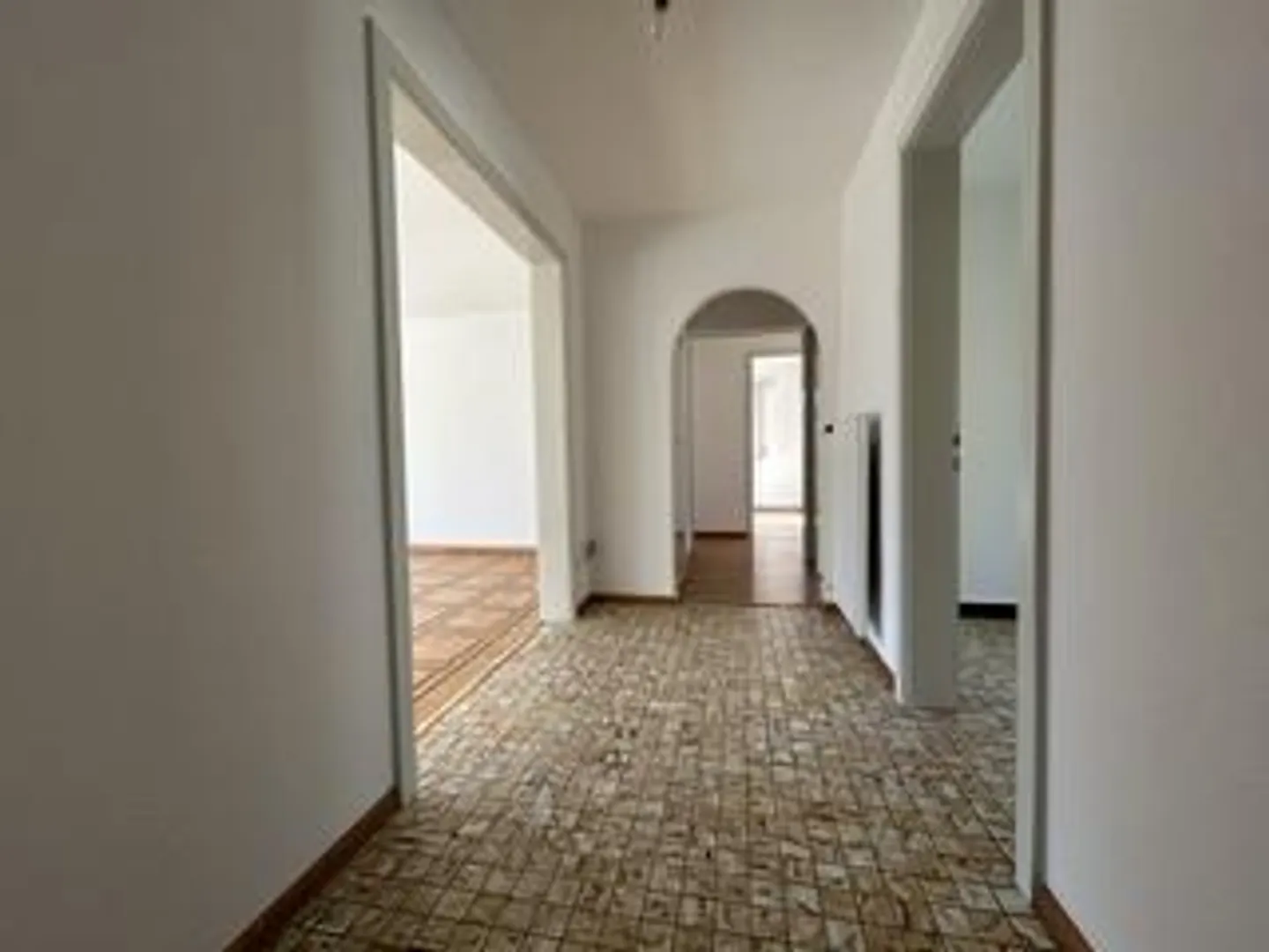 Charmant Appartement 4.5 pièces - Photo 2 sur 14