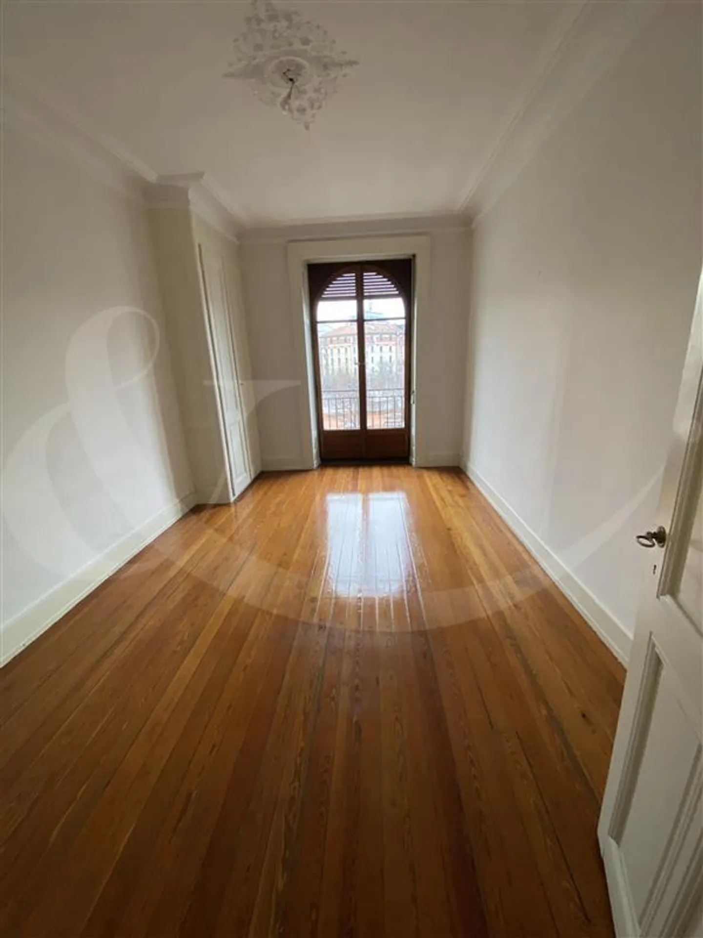 3-room apartment - Photo 3 of 5