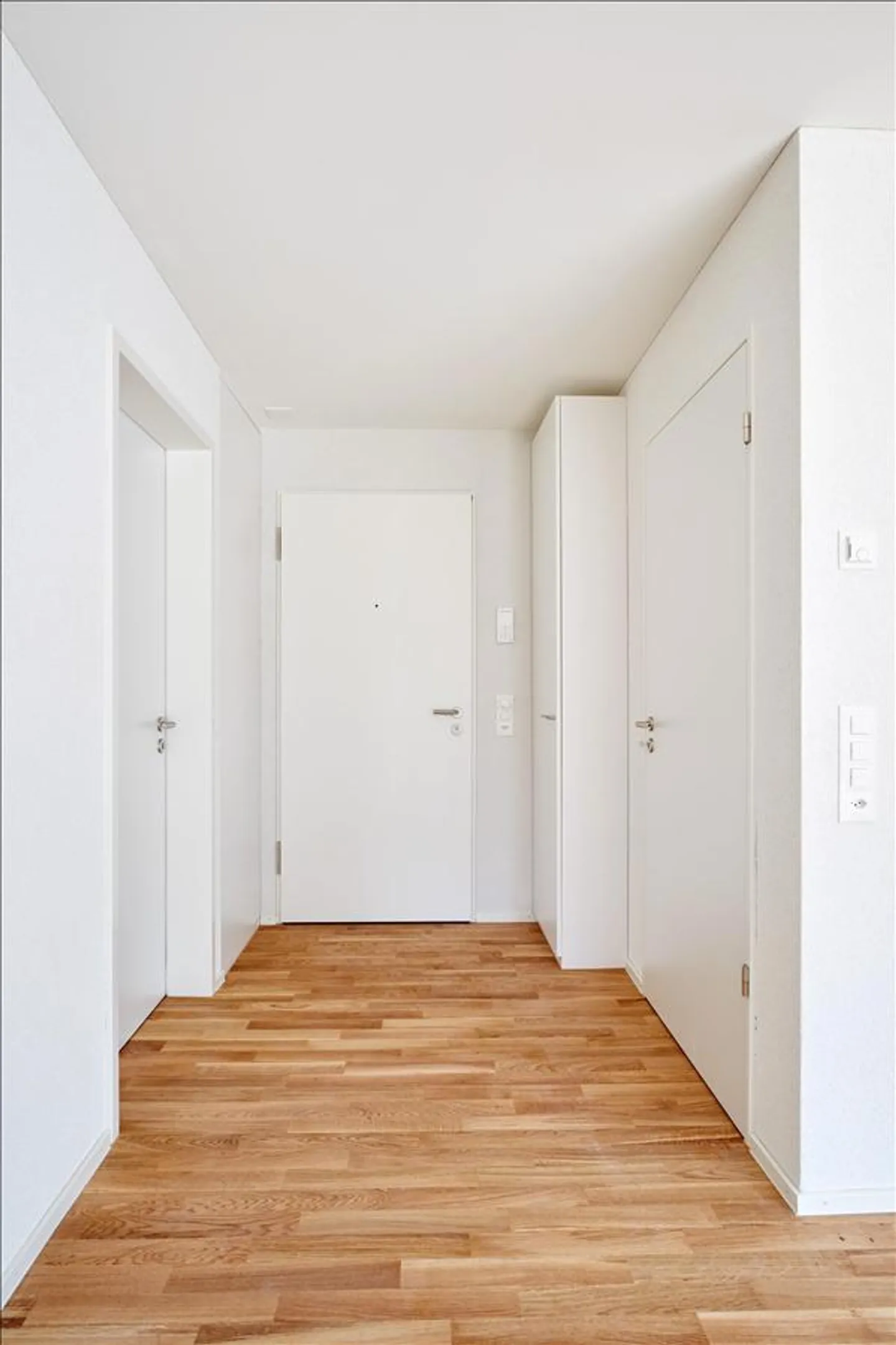 3.5 Room Apartment - Photo 4 of 5