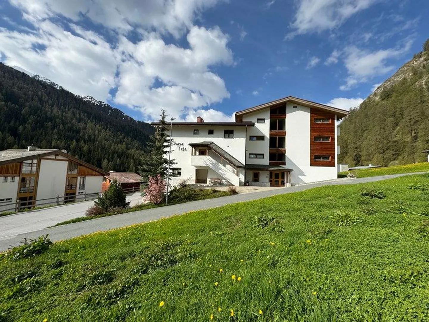 Exclusive 3.5-room holiday apartment in Samnaun-Ravaisch. - Photo 7 of 11