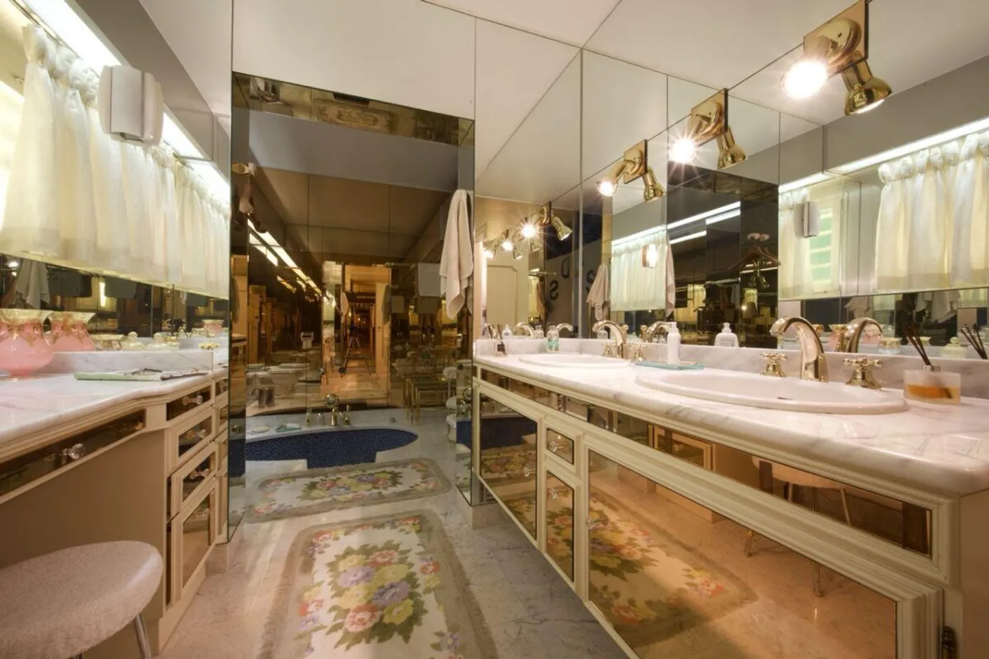 Elegante Villa mit Atemberaubendem Blick - Foto 21 von 26