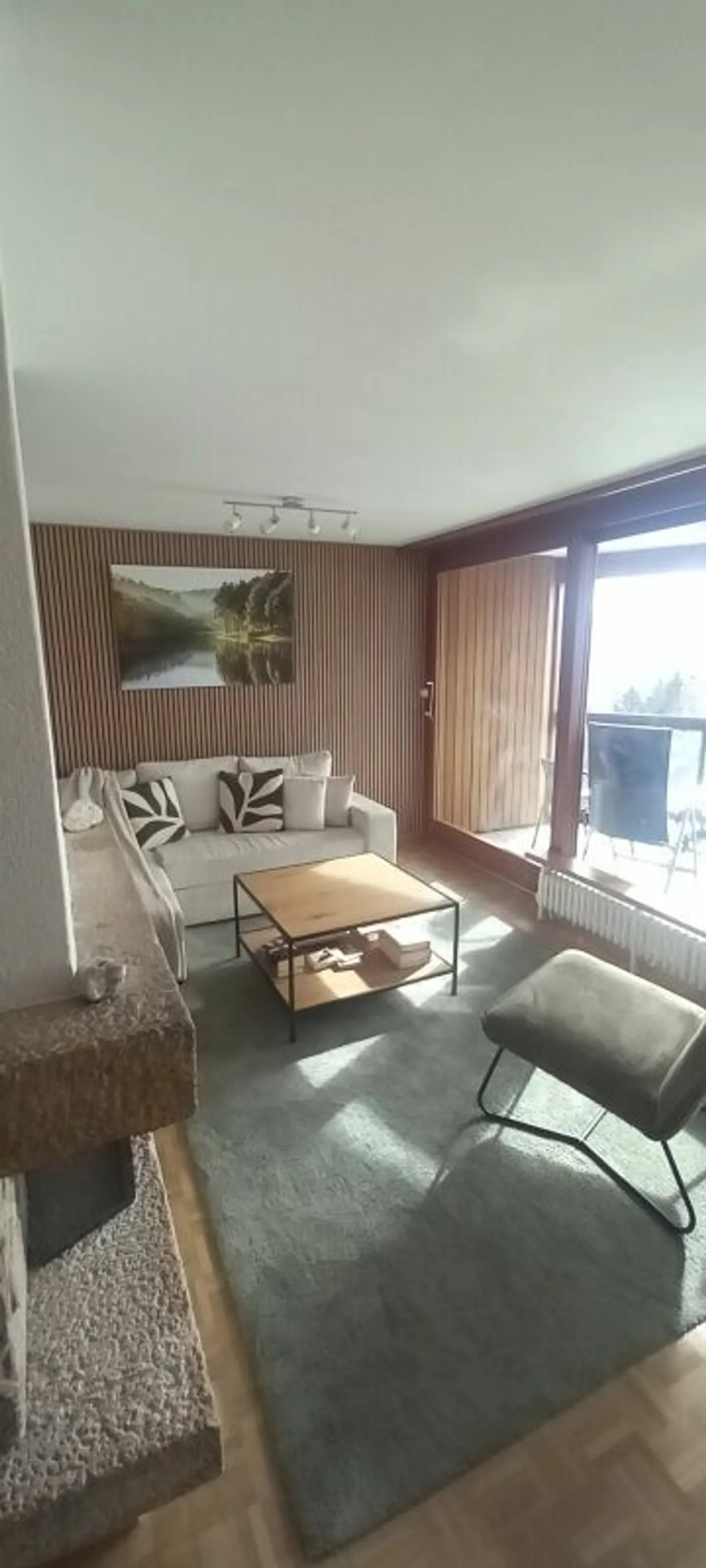 Charmant Appartement Duplex avec Balcons - Photo 2 sur 10