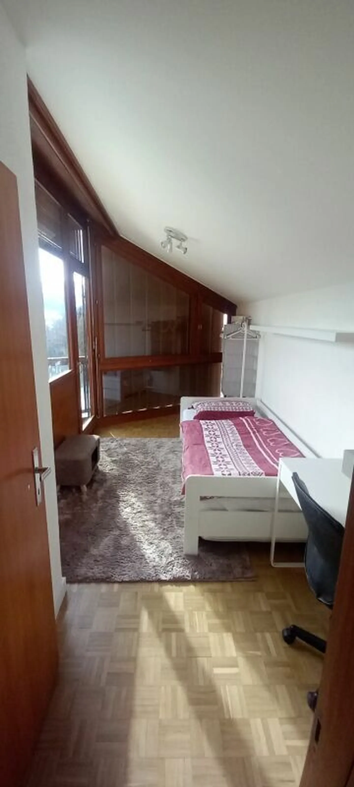 Charmant Appartement Duplex avec Balcons - Photo 9 sur 10