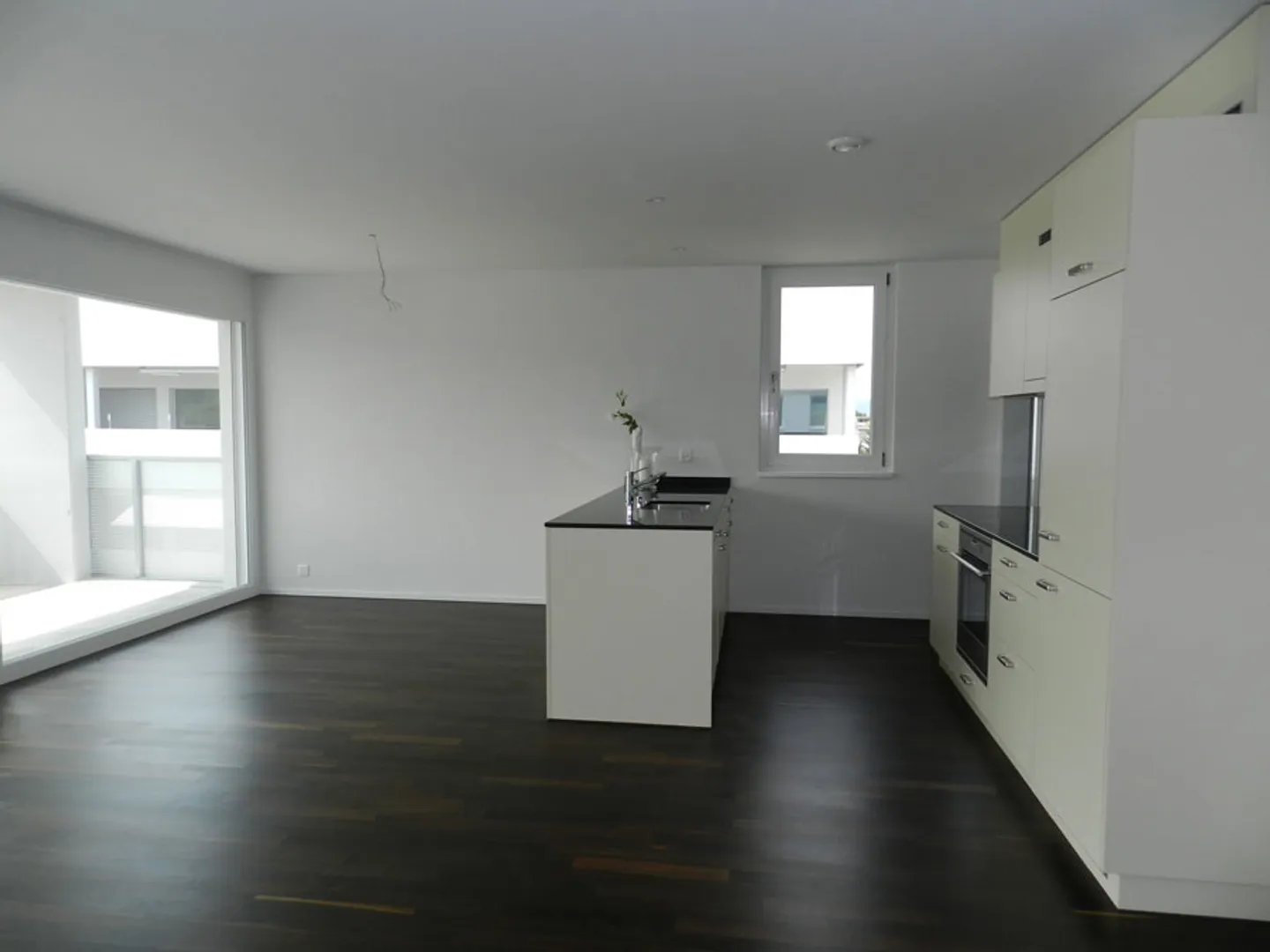 «Grosszügige und moderne Wohnung mit Sitzplatz in Villmergen» - Foto 2 von 5