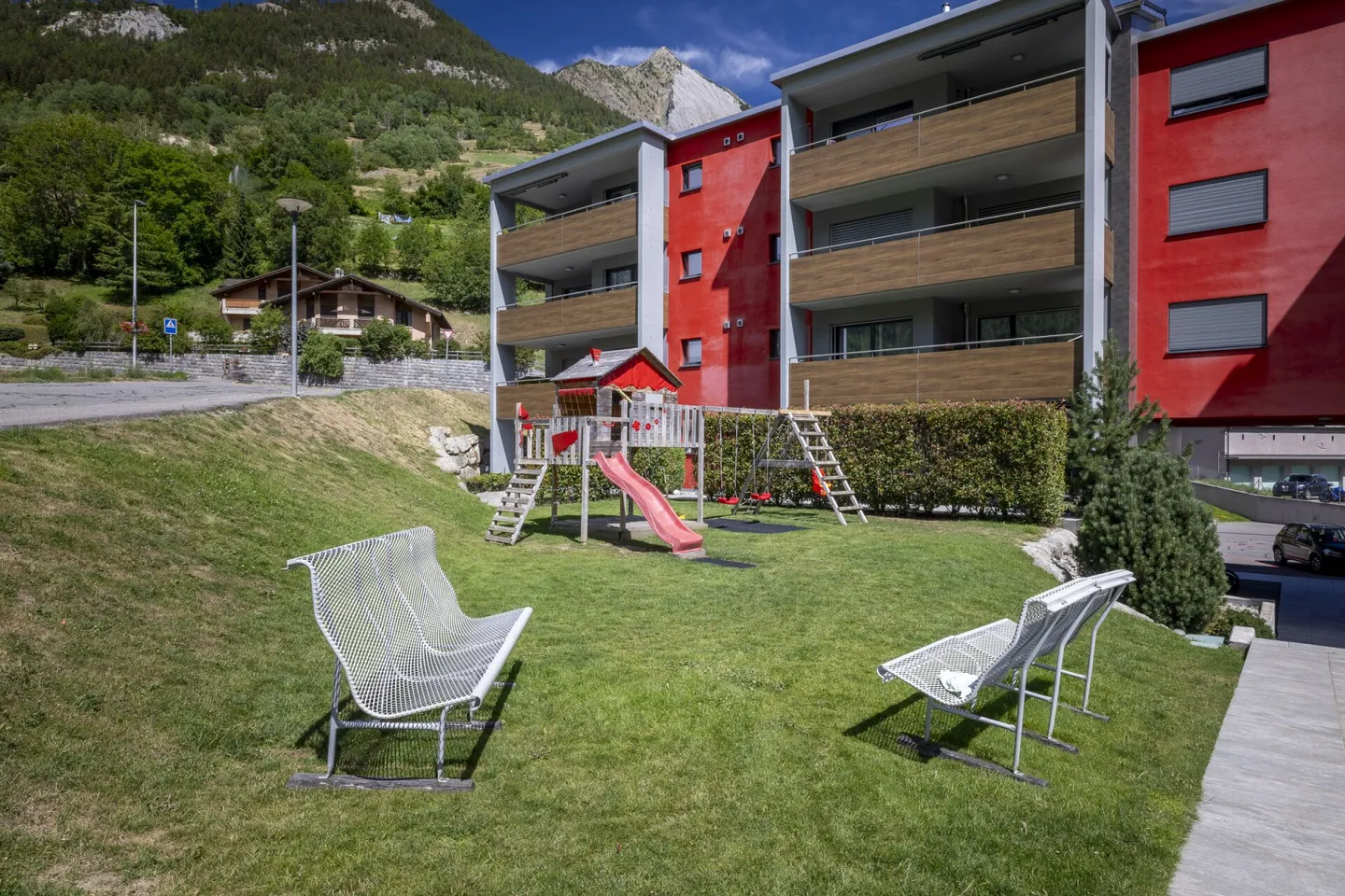 Spazioso appartamento di 3,5 locali al piano giardino di 107 m² - Foto 1 di 19