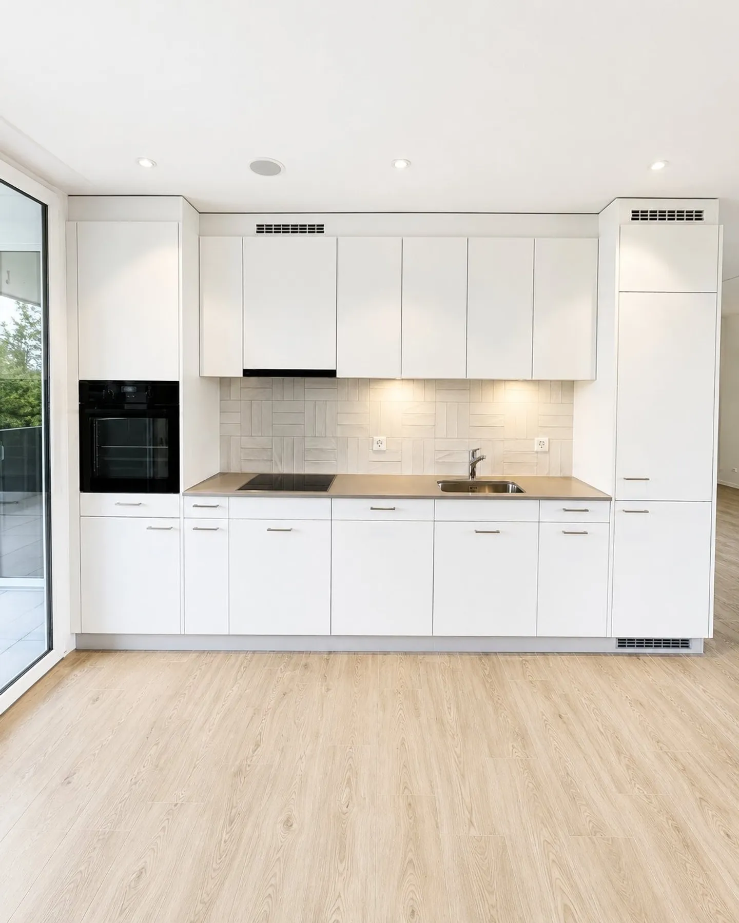 Modernes Penthouse mit Panoramablick - Foto 3 von 10