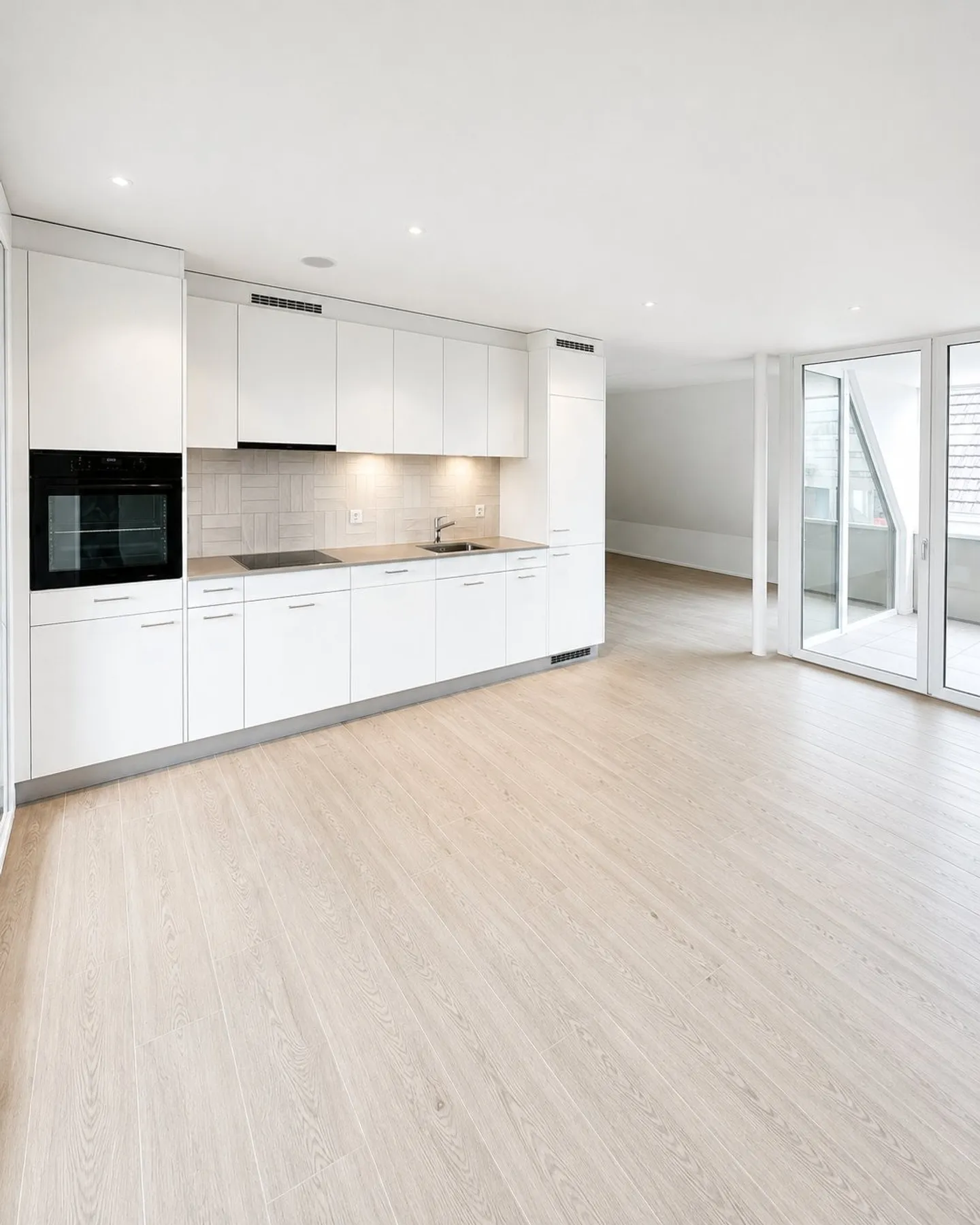 Modernes Penthouse mit Panoramablick - Foto 4 von 10