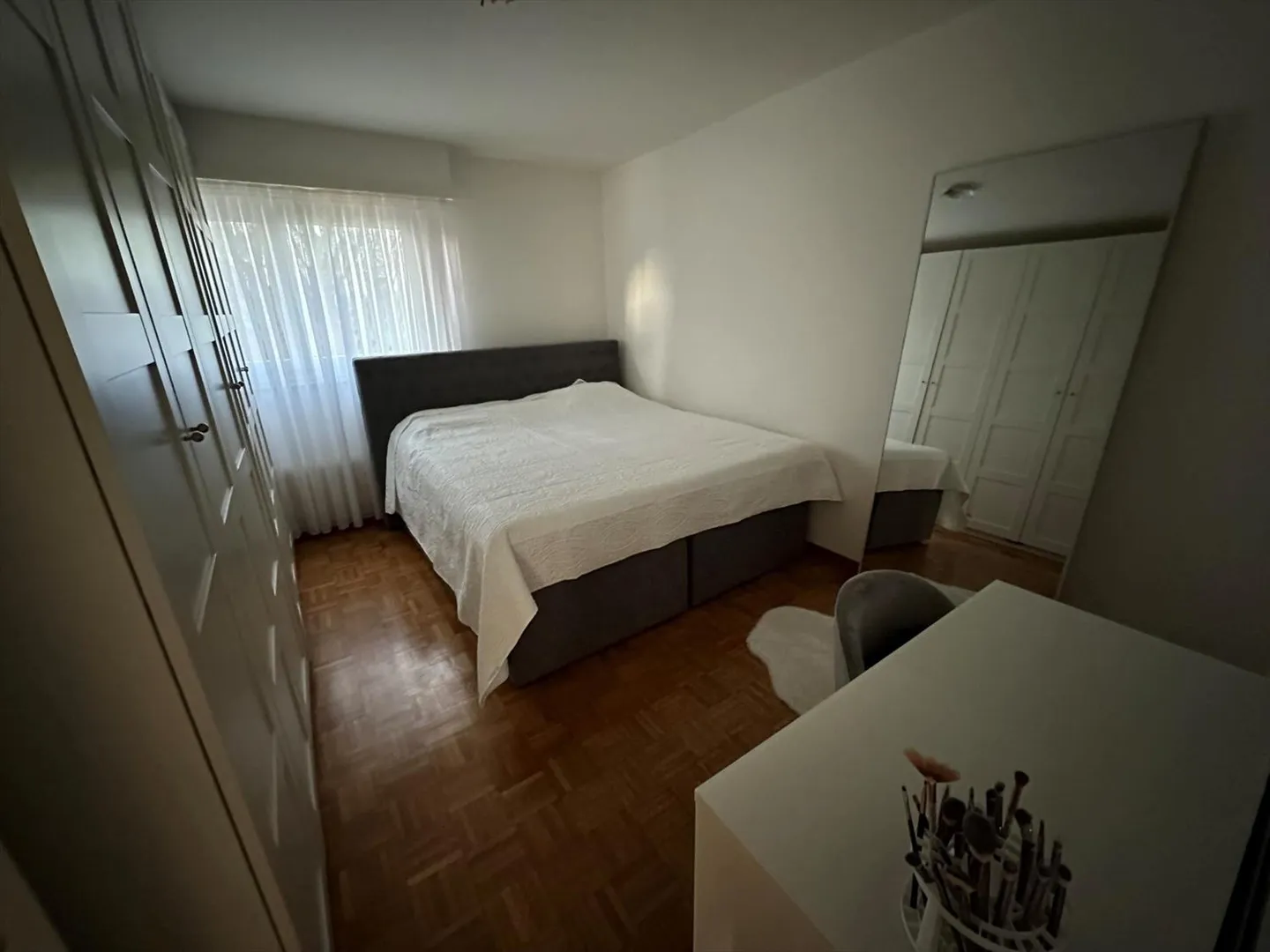 Apartment for rent - Photo 3 of 6