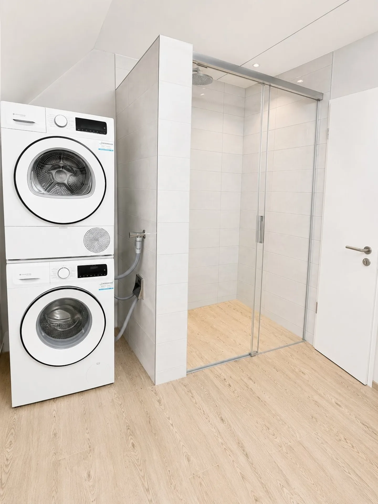 Modernes Penthouse mit Panoramablick - Foto 10 von 10