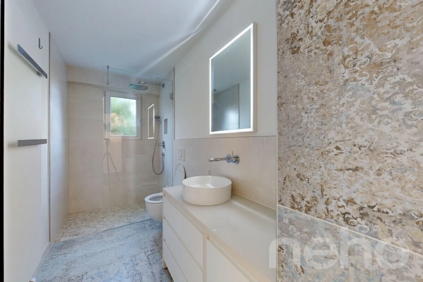 Living Comfort in Oberwil: Renovated 3.5-Room Apartment - Photo 7 of 12