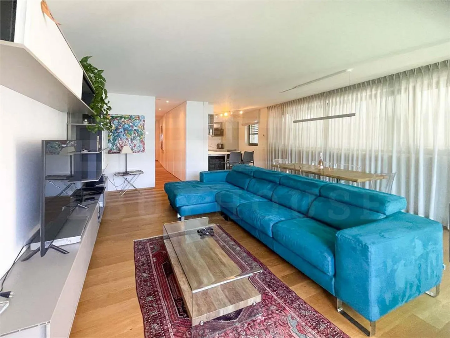 Elegant apartment with lake view, ideal as a holiday home - Photo 4 of 13