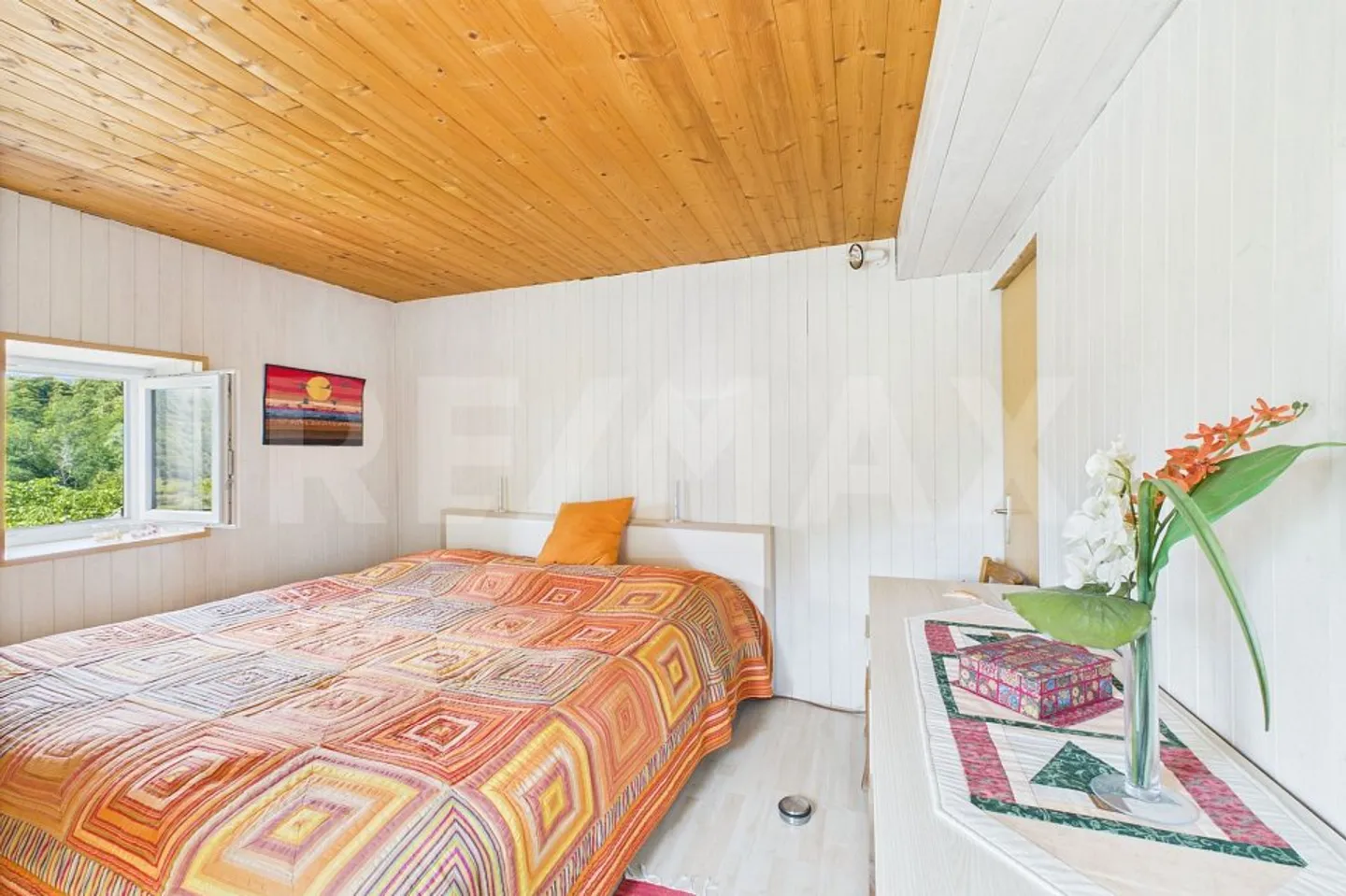 Charming rustic with panoramic view - Photo 5 of 12