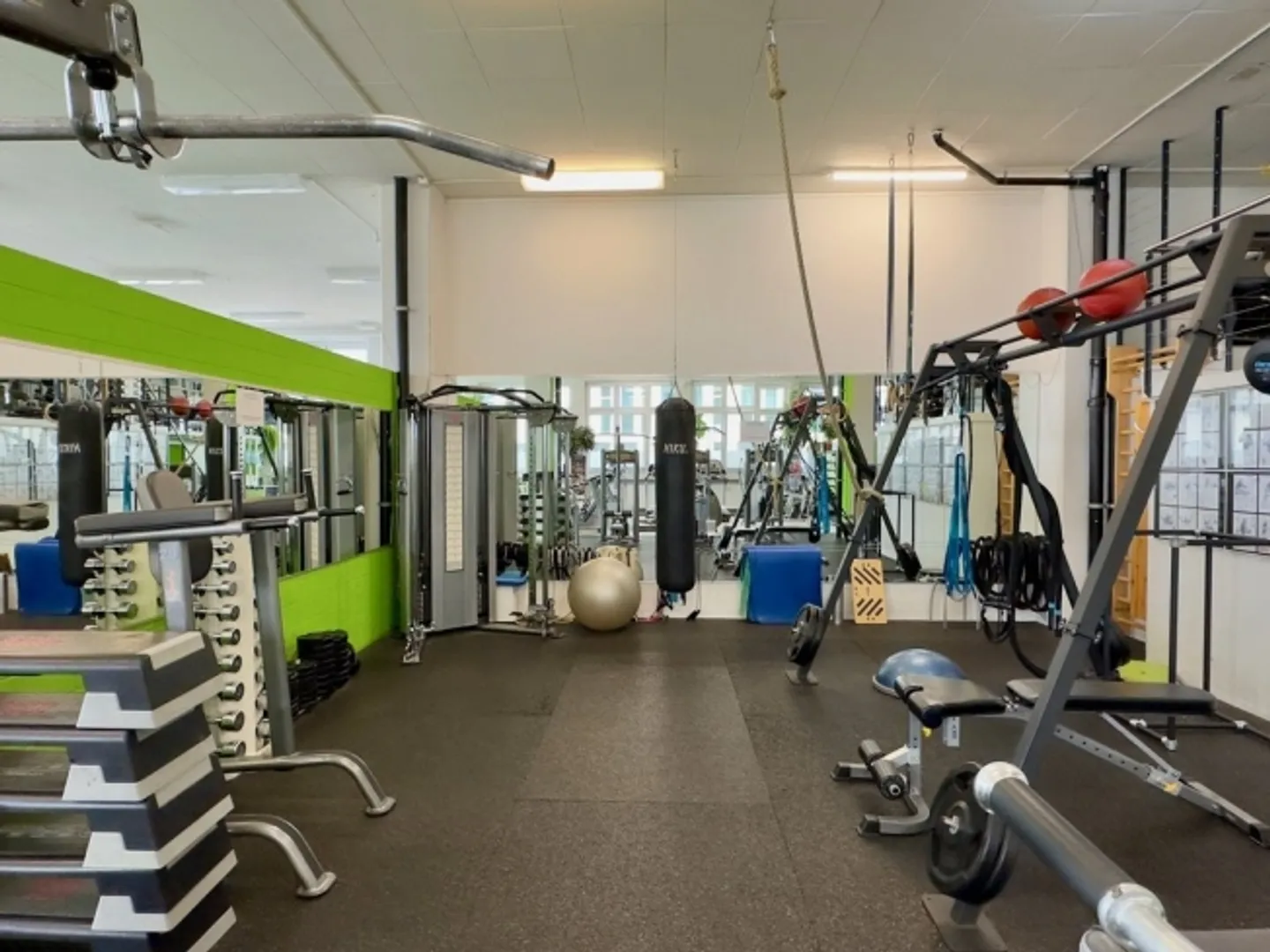 Immeuble mixte à louer - Photo 4 sur 9