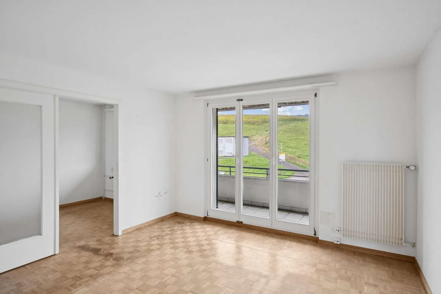 Appartamento accogliente di 4½ stanze con vista sul verde - Foto 2 di 10