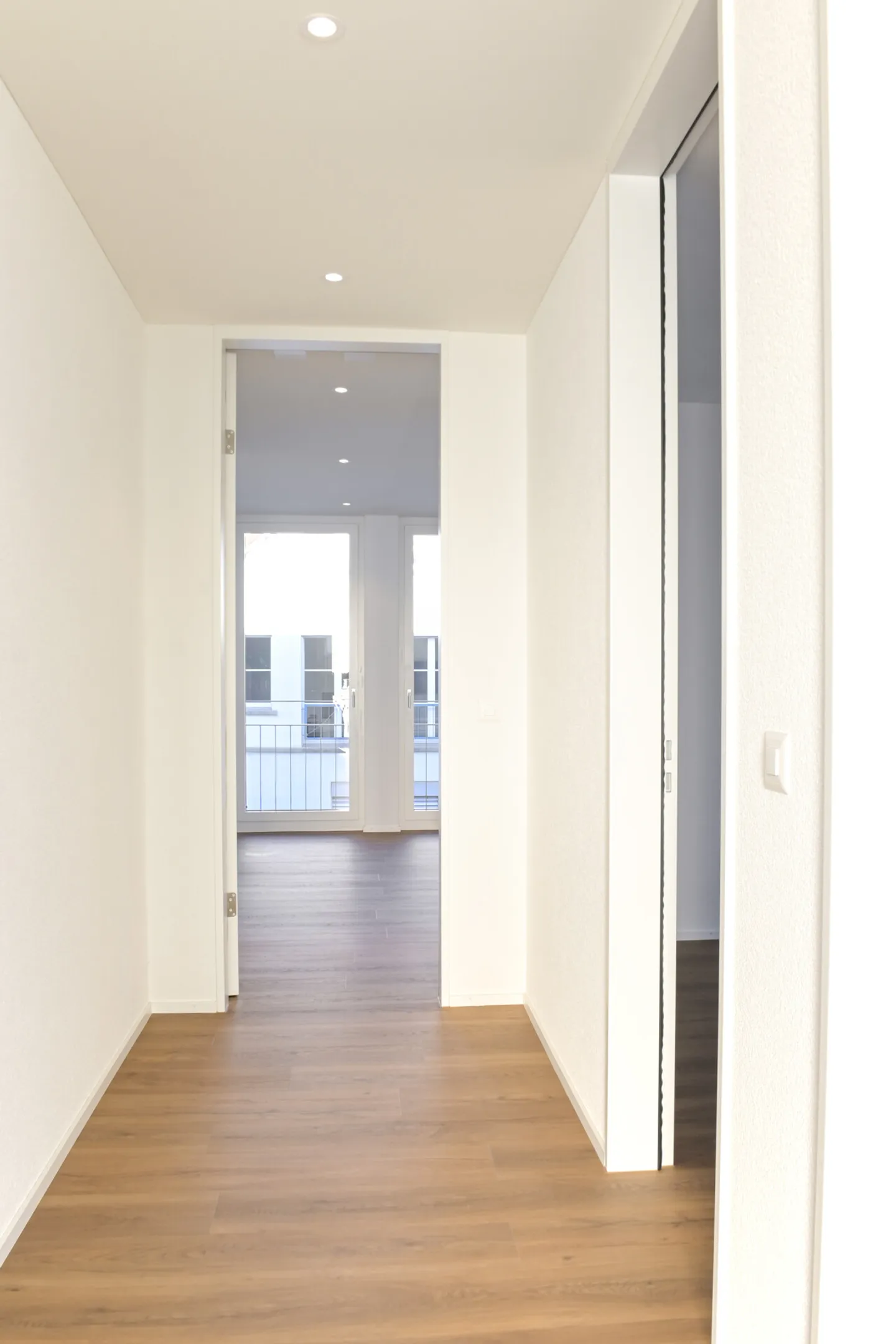 Modern Attic Apartment in Flawil - Photo 4 of 11